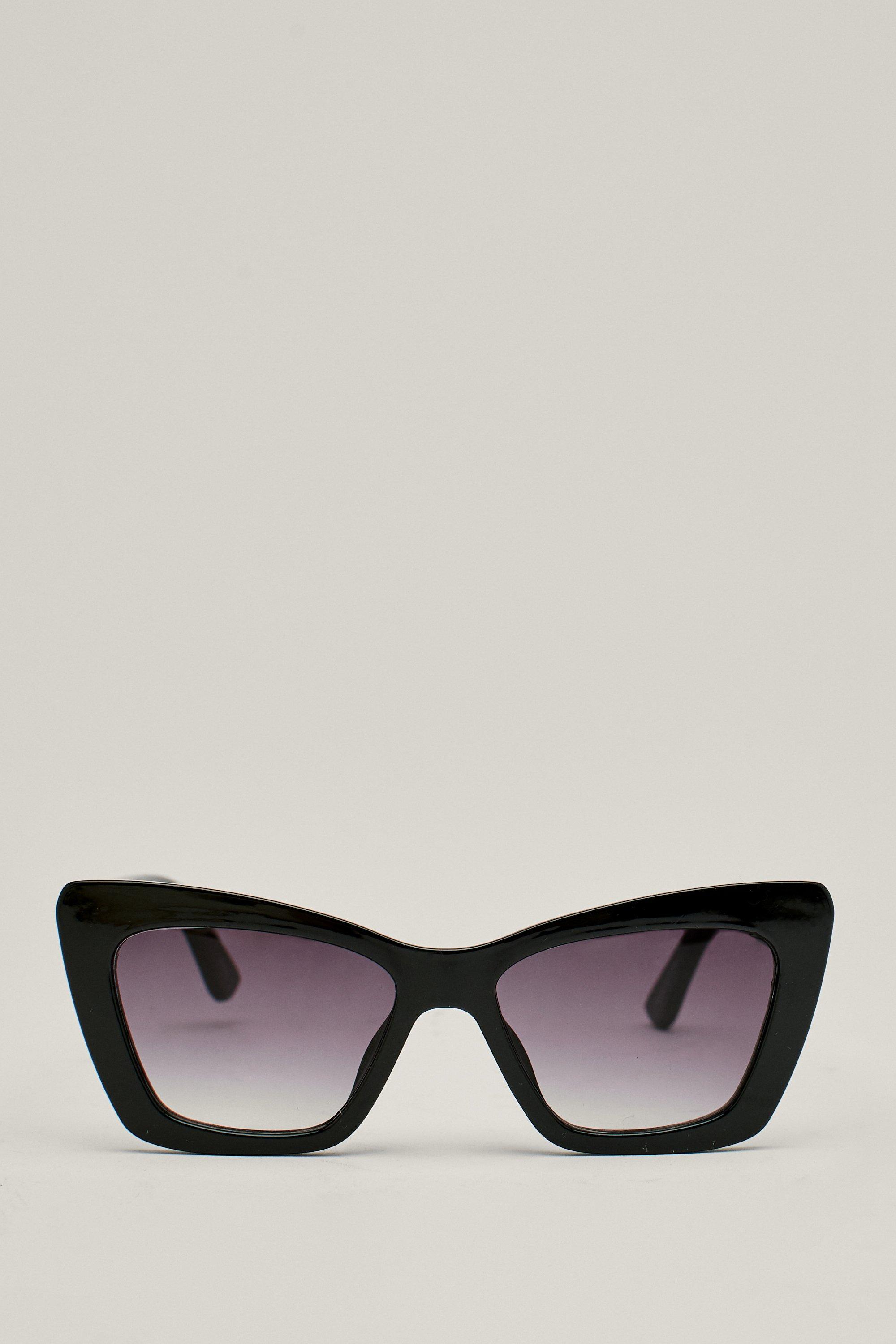 chunky cat eye glasses