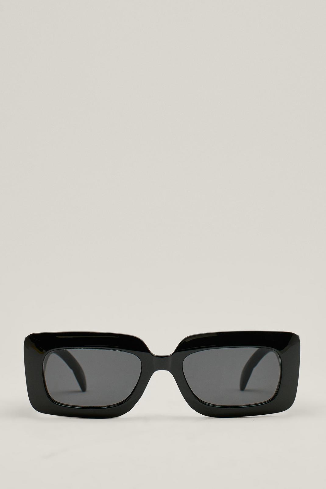 Black Thick Rim Rectangle Sunglasses image number 1