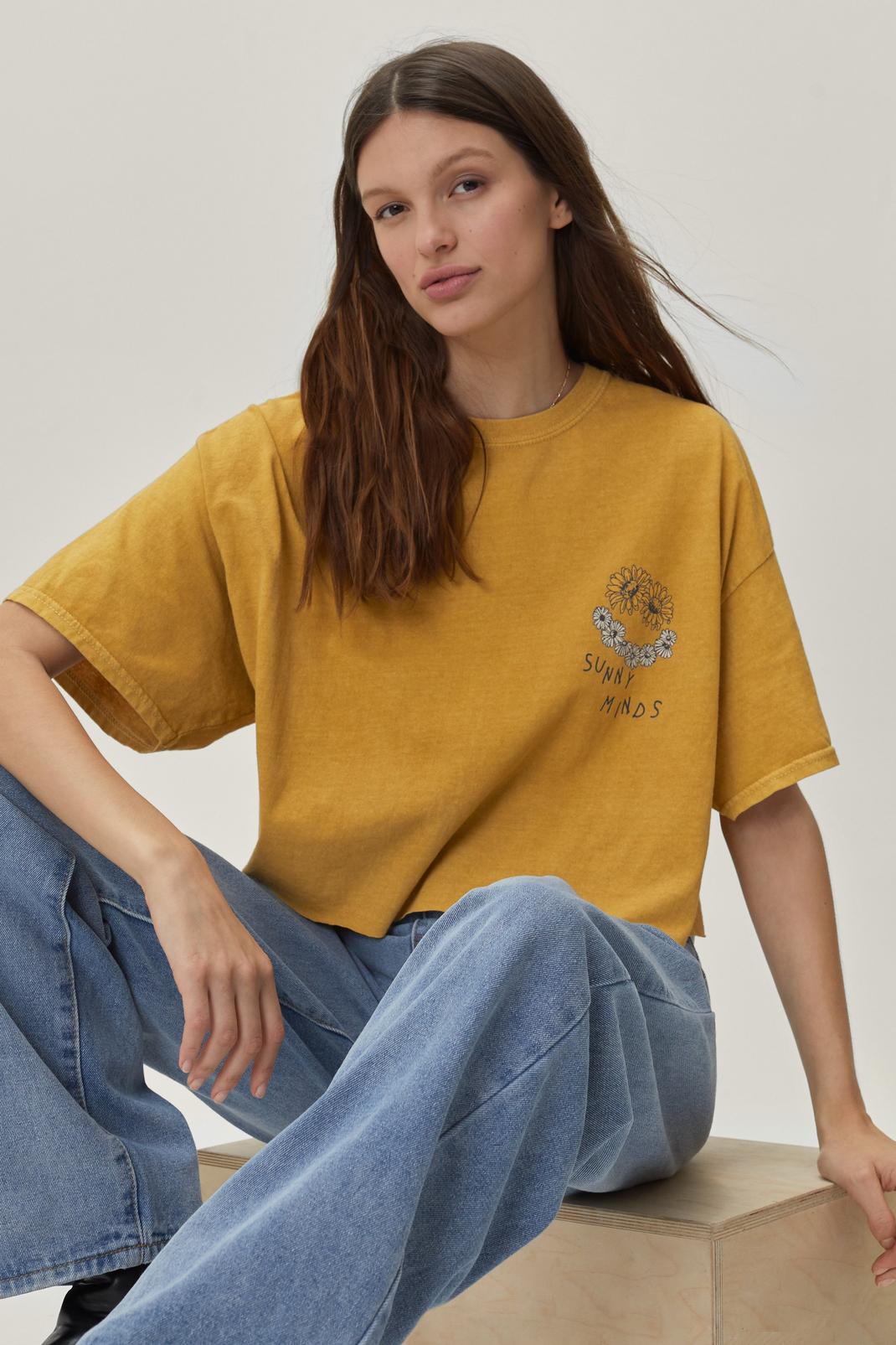 Yellow Cropped Cut Off Crew Neck Graphic T-Shirt image number 1