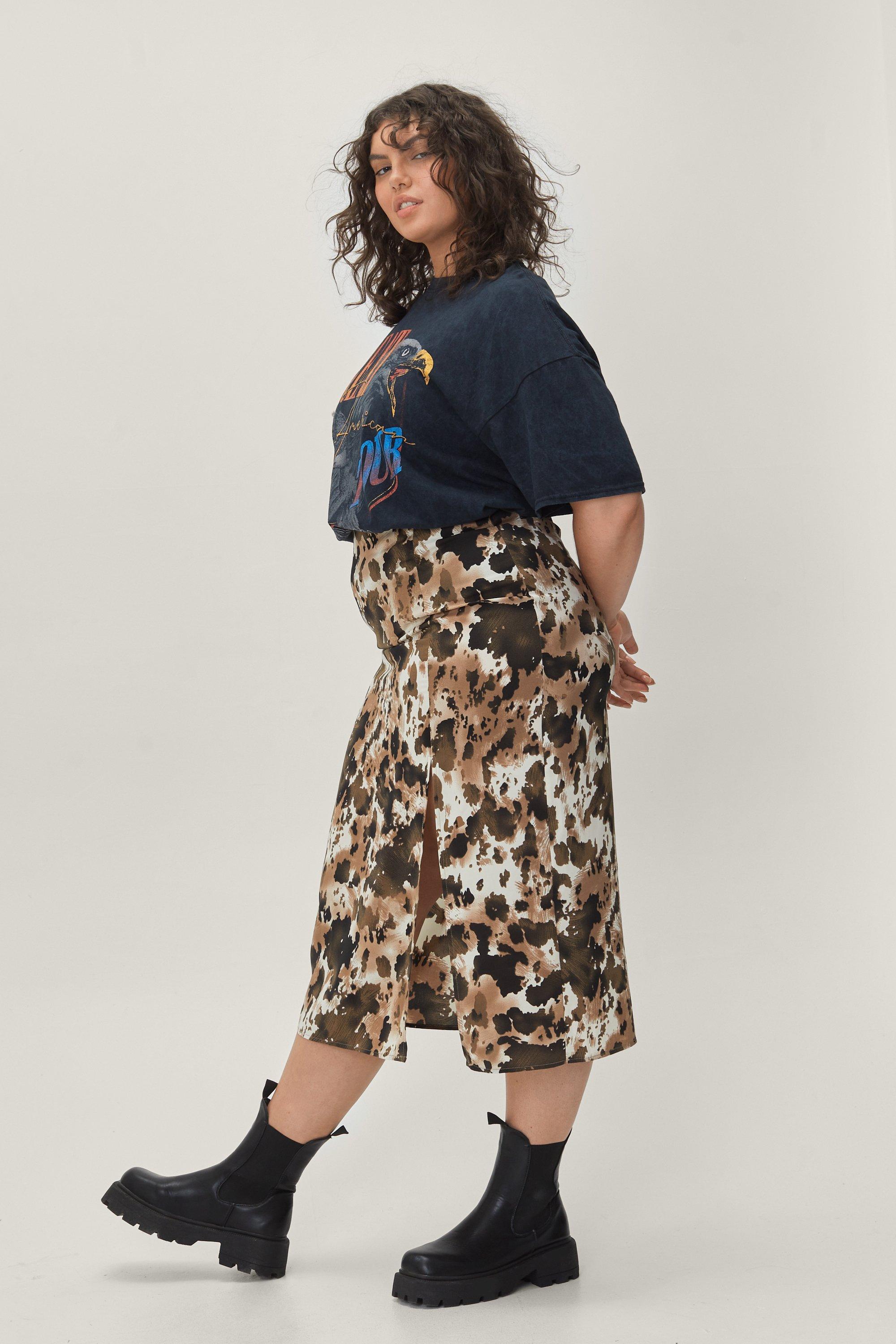 Plus size animal shop print midi skirt