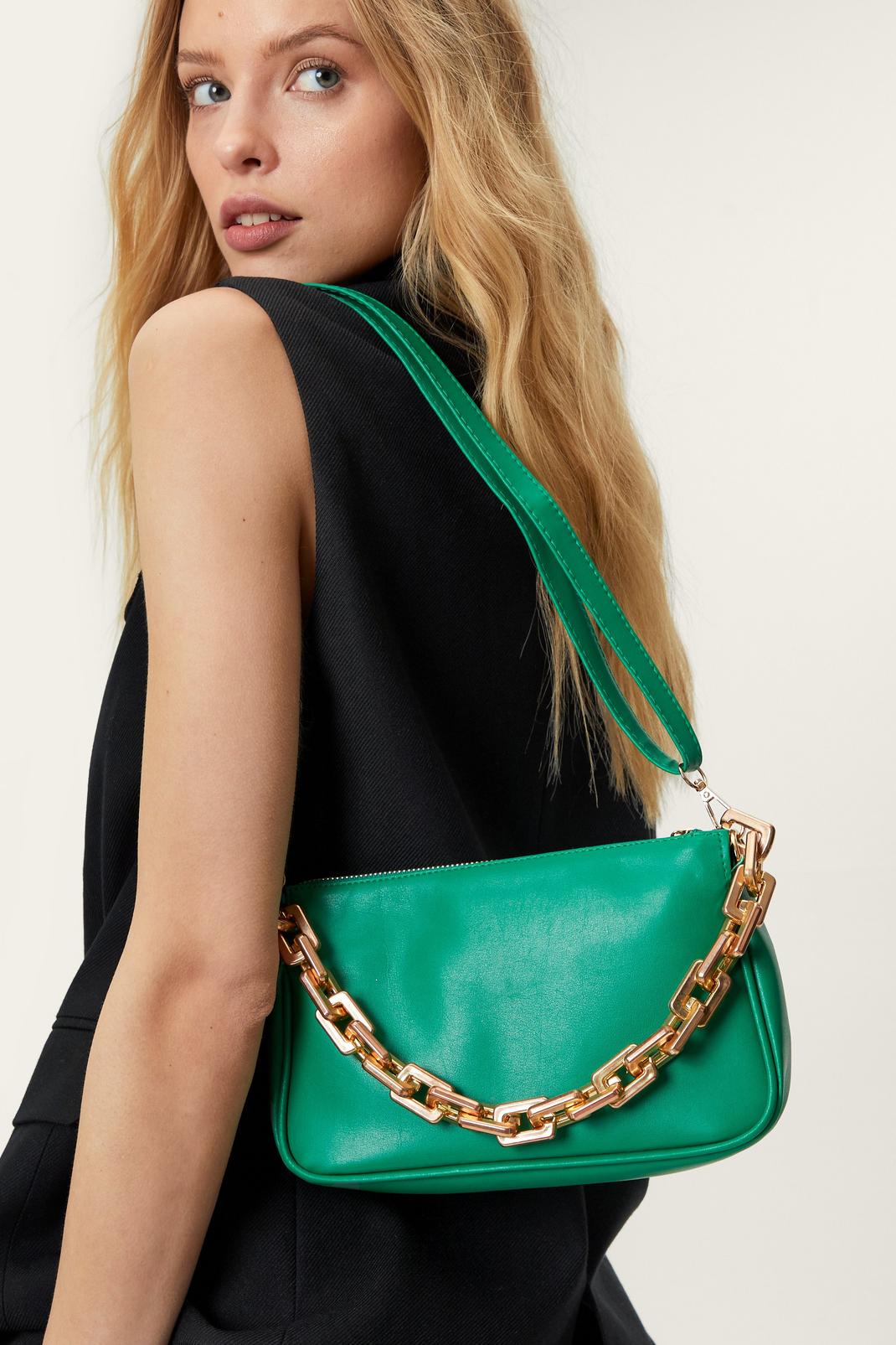 Green Chunky Chain Strap Faux Leather Shoulder Bag image number 1