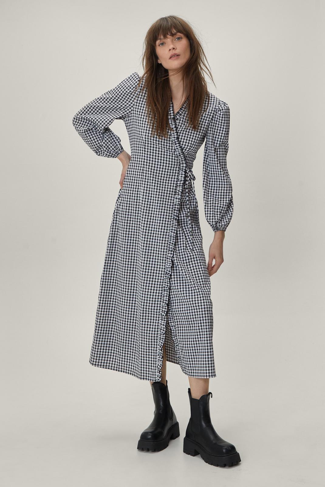 Black Checked Puff Sleeve Midaxi Wrap Dress image number 1