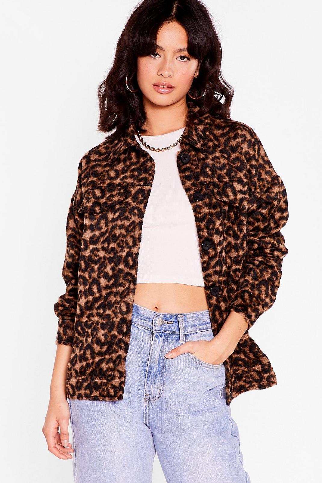 Veste chemise en fausse fourrure à imprimé léopard Faussement sauvage, Brown image number 1
