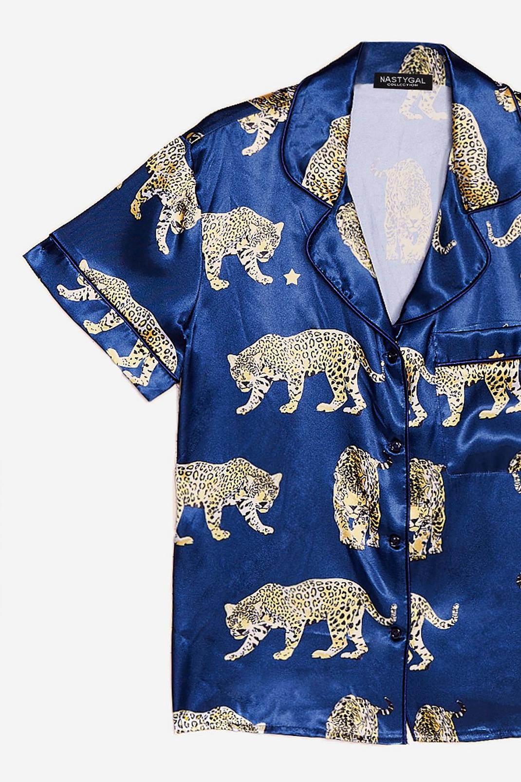 148 Cheetahs Always Prosper Satin Shorts Pyjama Set image number 2