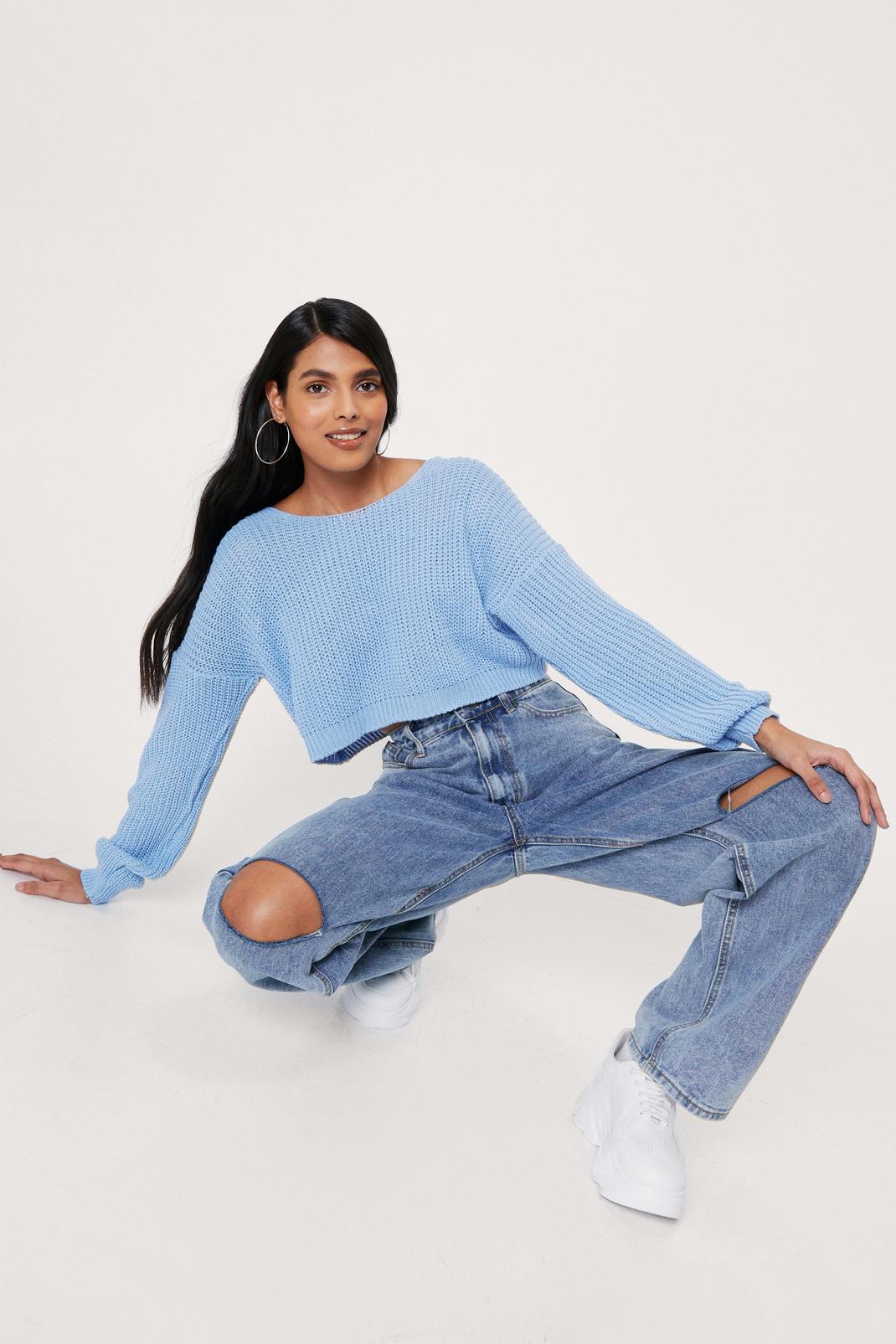 Blue Chunky Knit V Back Cropped Sweater image number 1