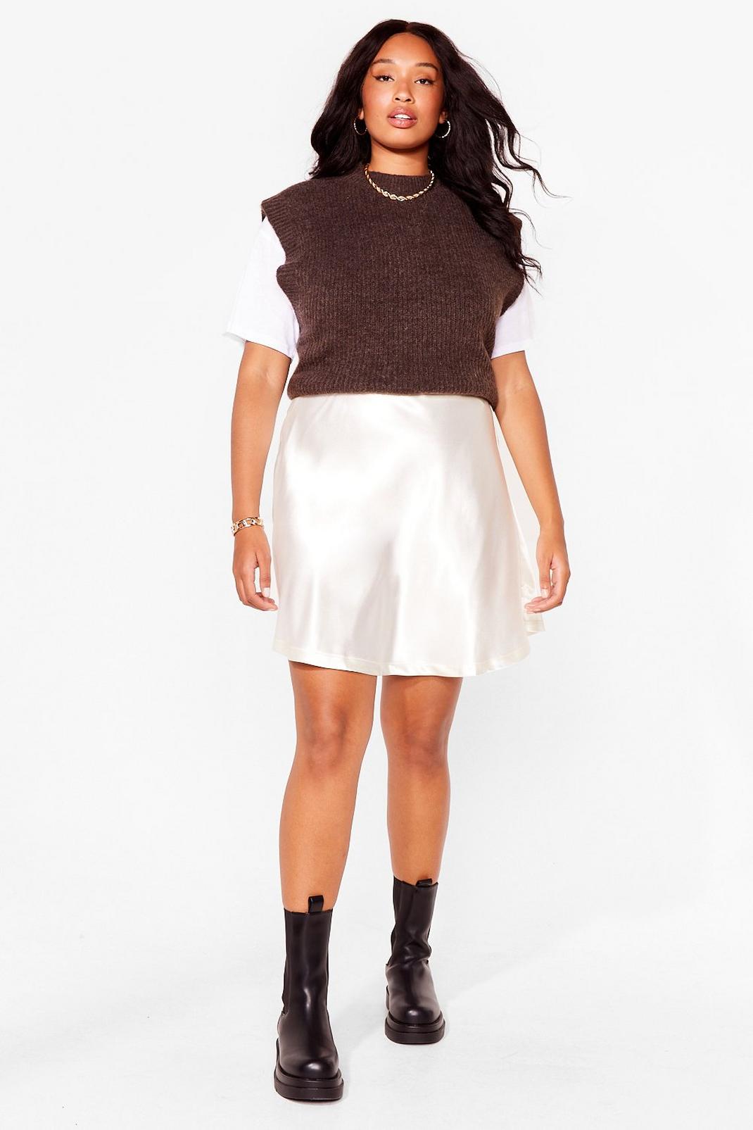 Cream Plus Size Satin Zip Close Mini Skirt image number 1