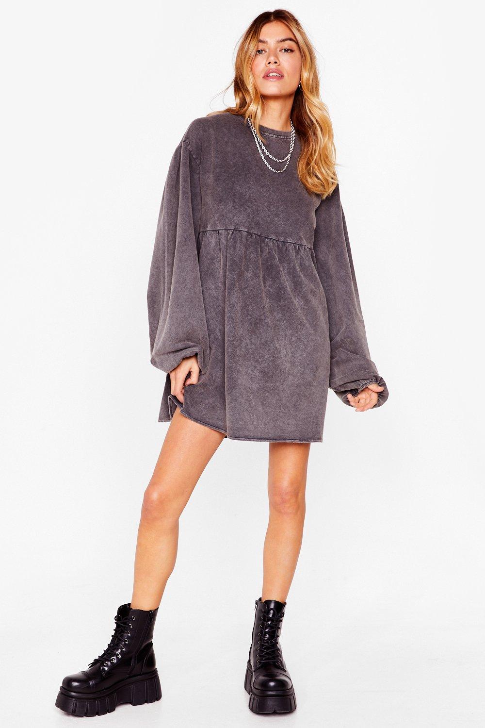 balloon sleeve sweatshirt dress