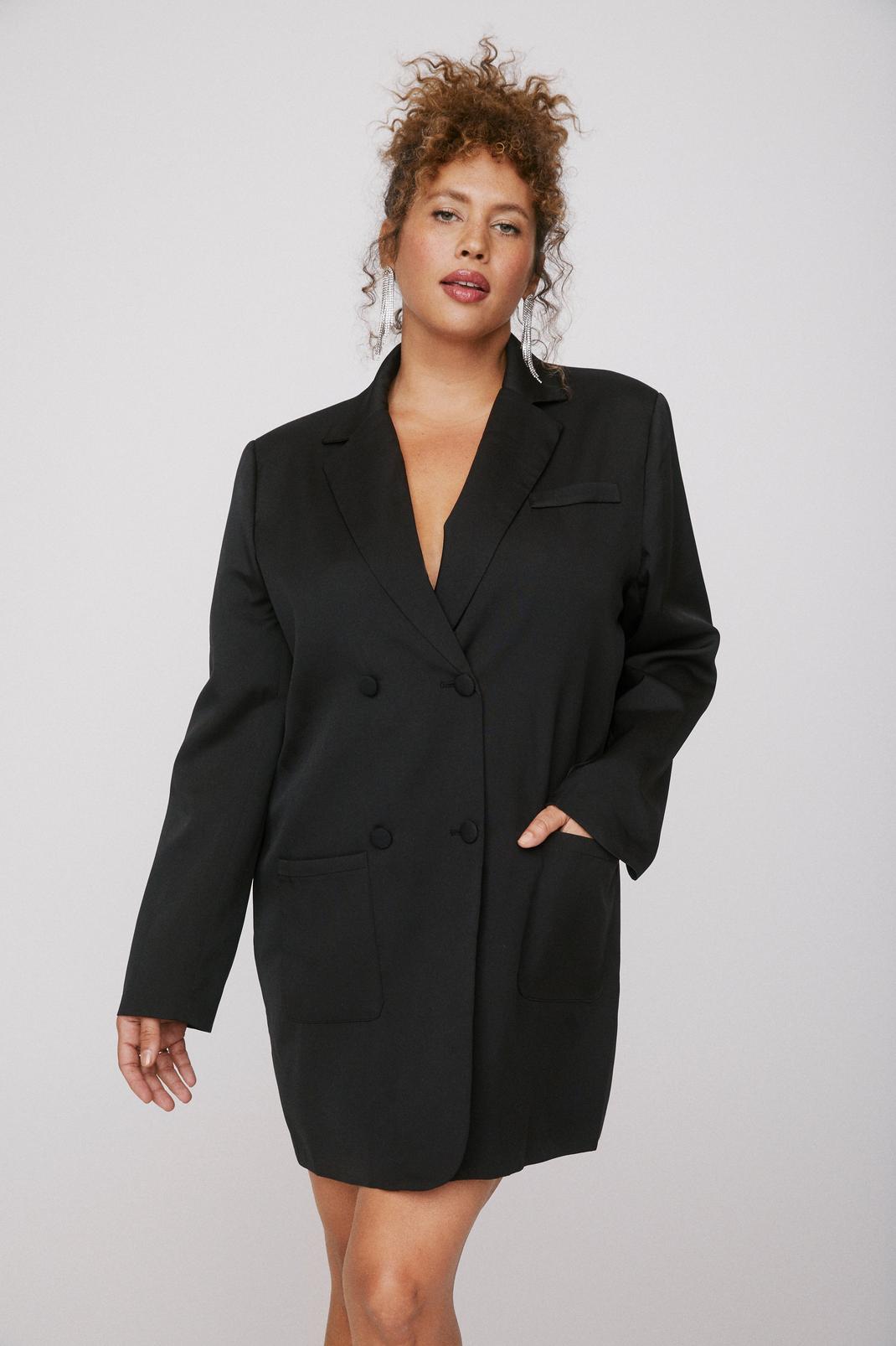 Grande Taille - Robe blazer oversize En mode queen bitch image number 1