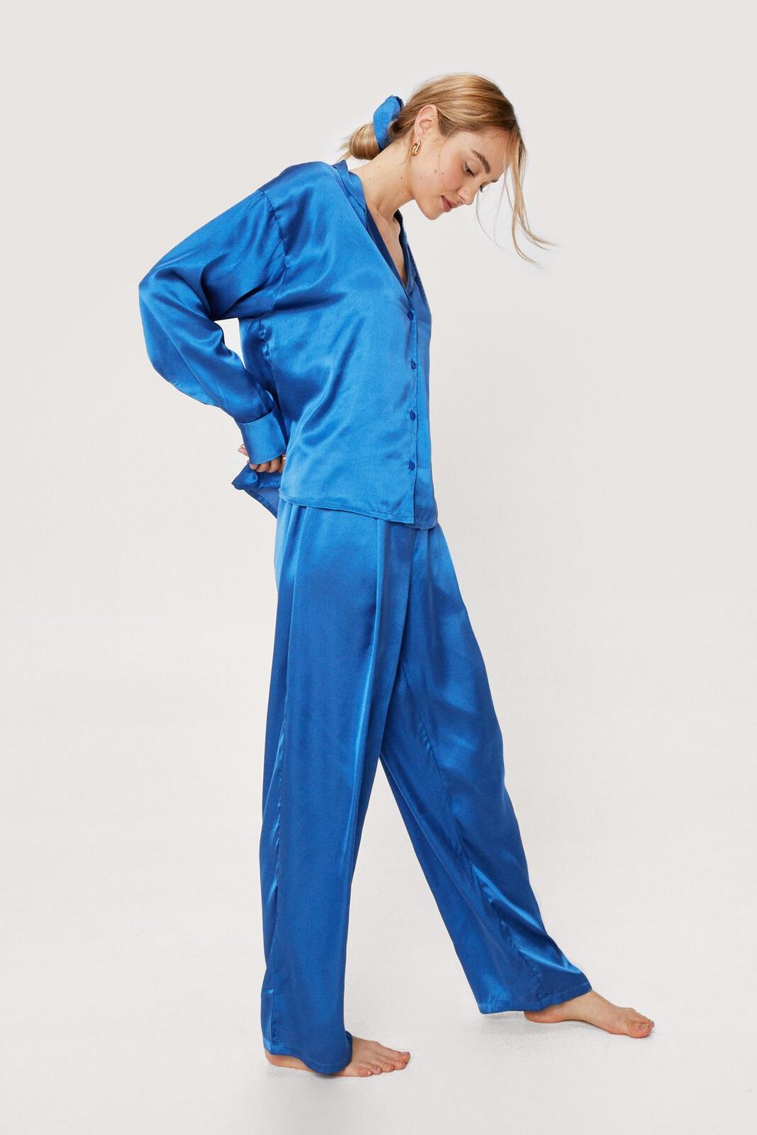 Pyjama satiné oversize chemise & pantalon , Navy image number 1