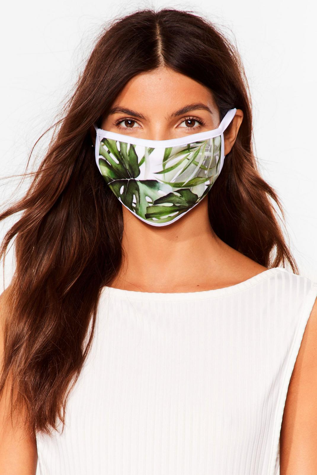Masque facial fashion à imprimé feuilles image number 1