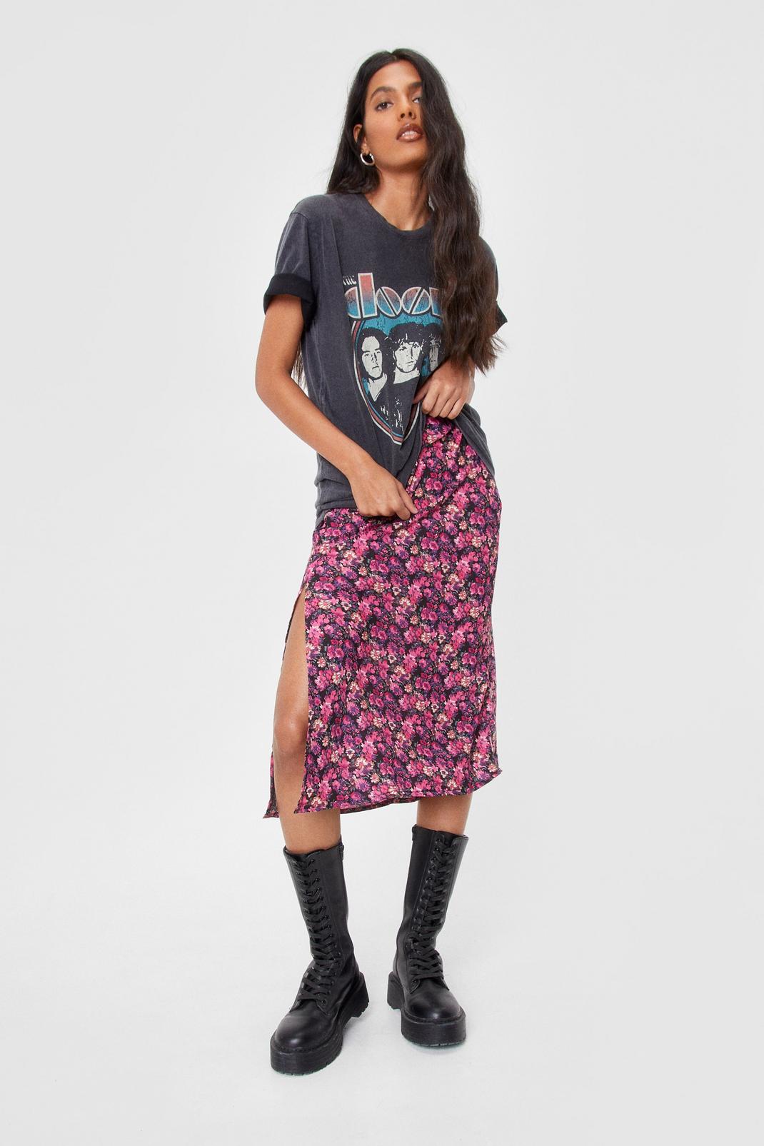 Black High Waisted Side Slit Floral Midi Skirt image number 1