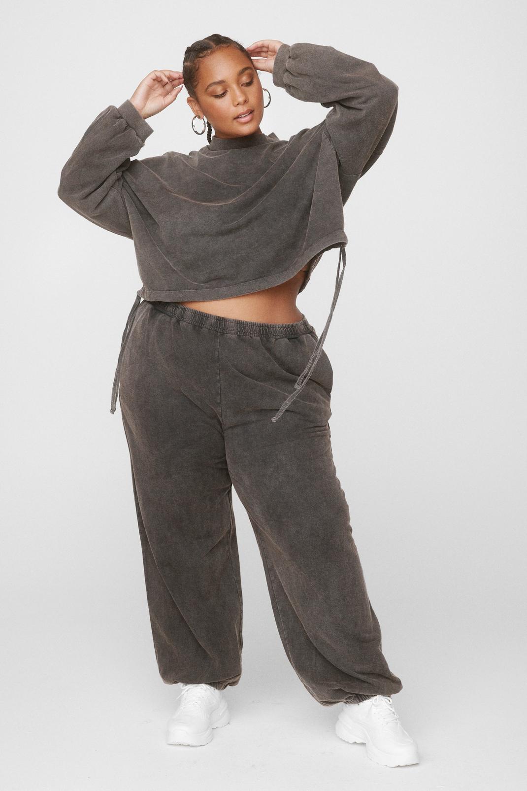 Charcoal Hey Wash Out Cropped Sweatshirt and Sweatpants Set image number 1