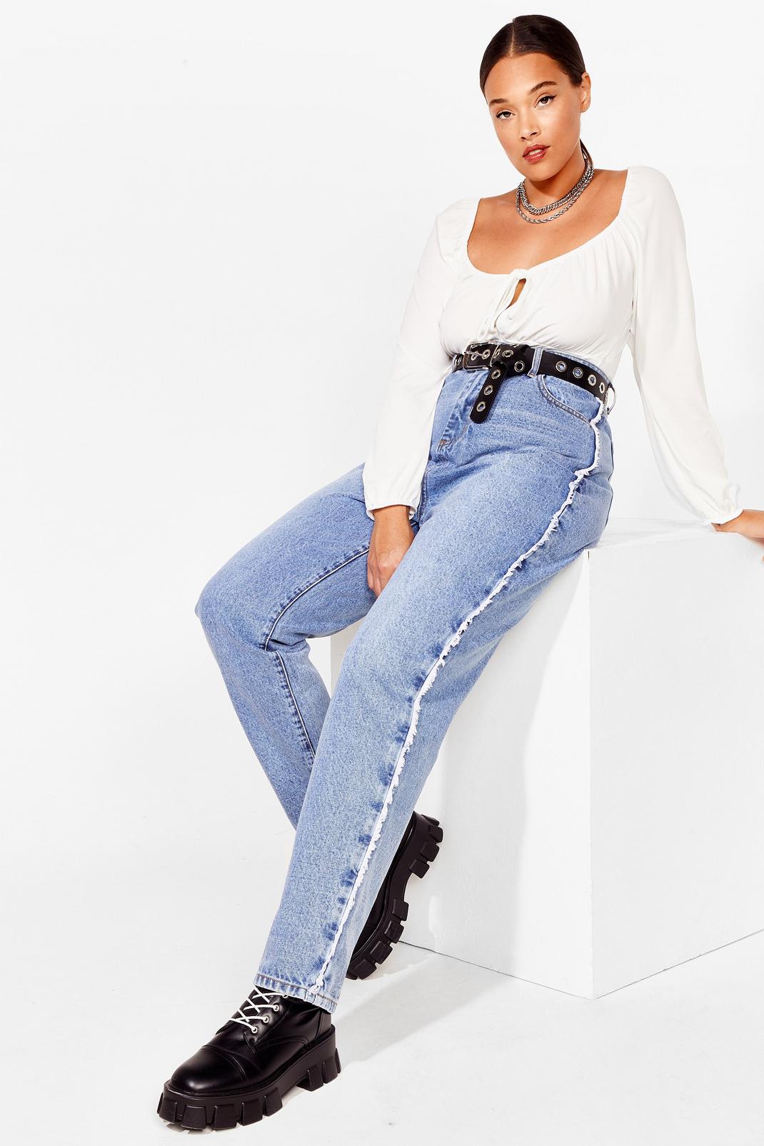 564 Plus Size Frayed Straight Leg Jeans image number 1