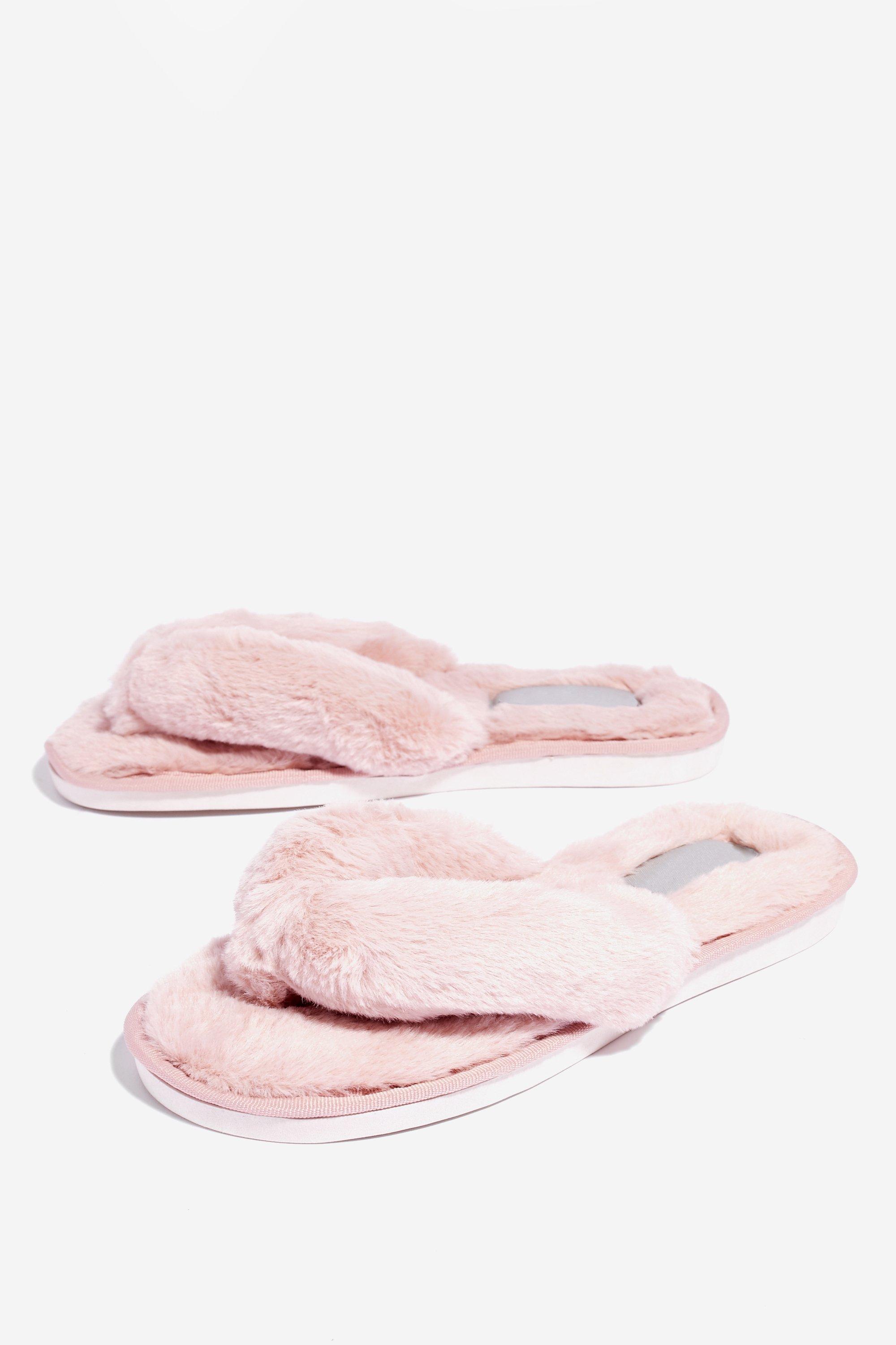 toe post slippers