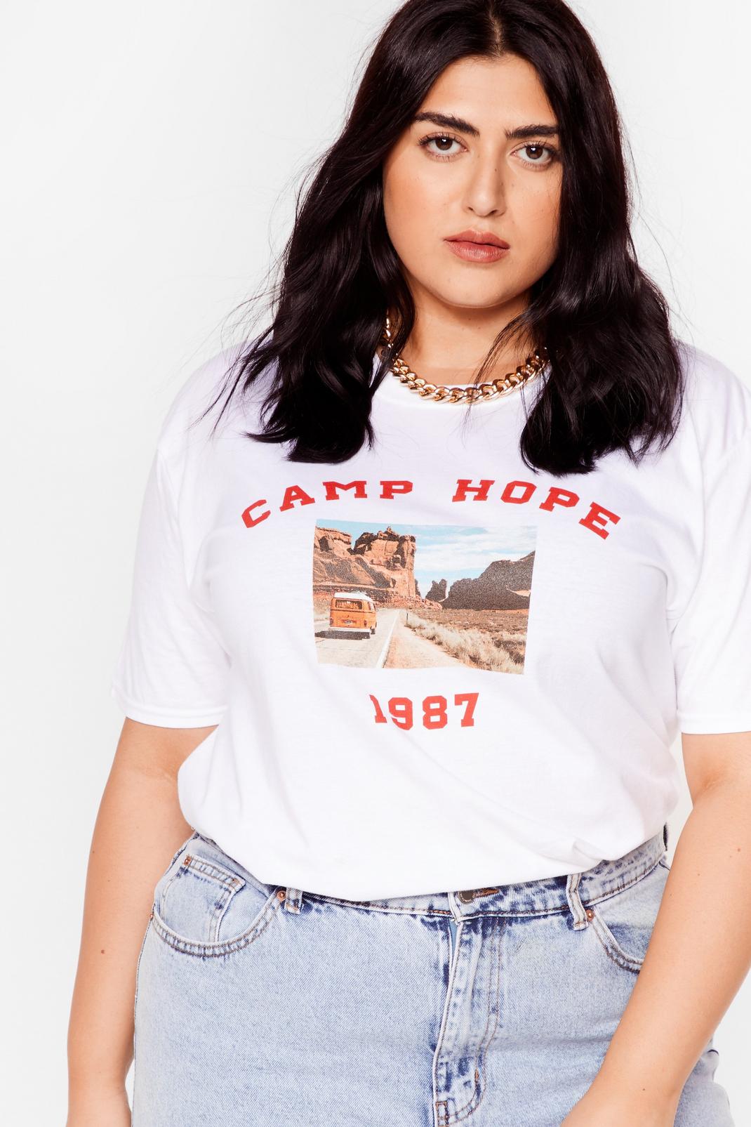 Grande Taille - T-shirt ample à impressions Camp Hope 1987 image number 1