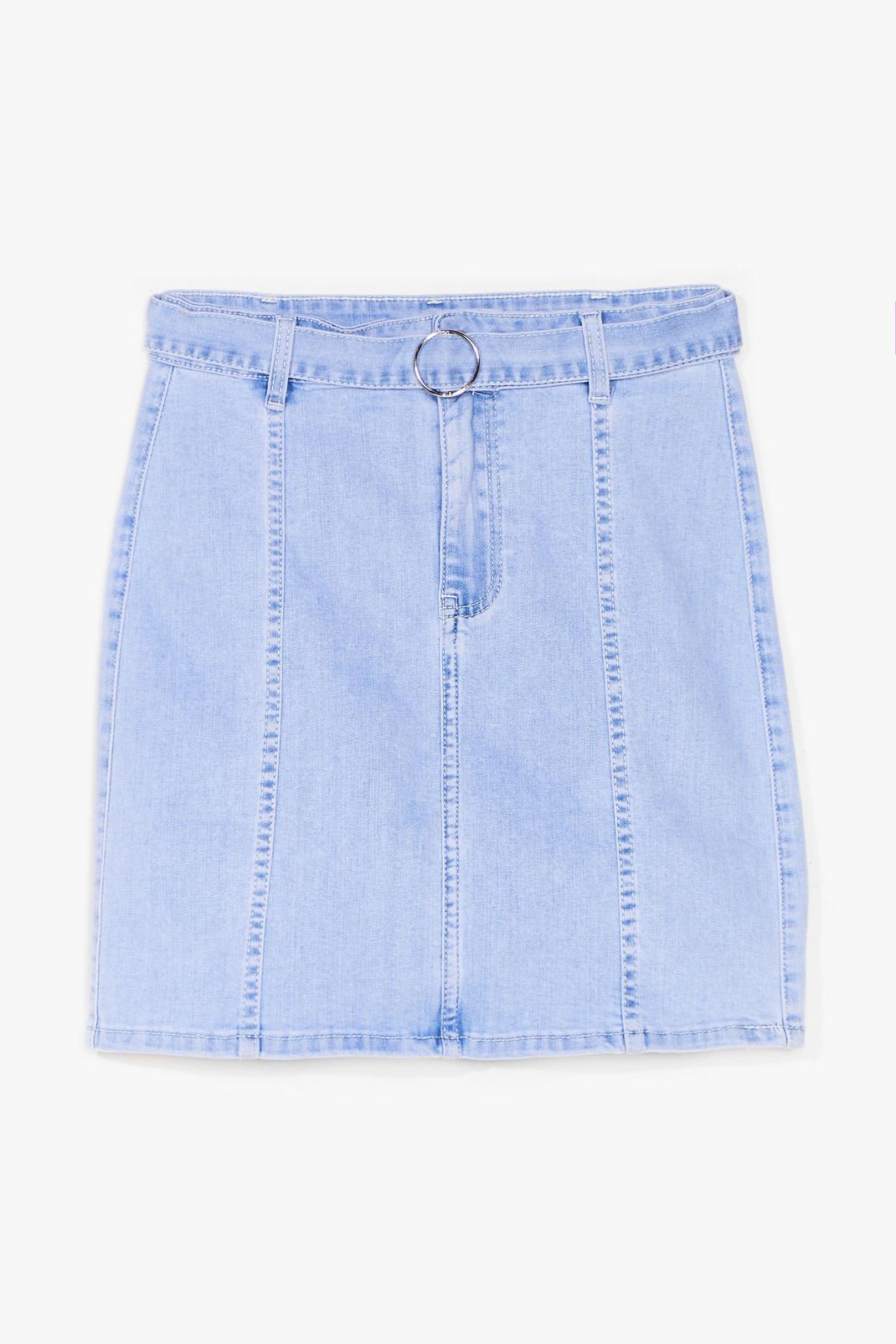 Mini jupe ceinturée en jean Jean demande pas moins image number 1