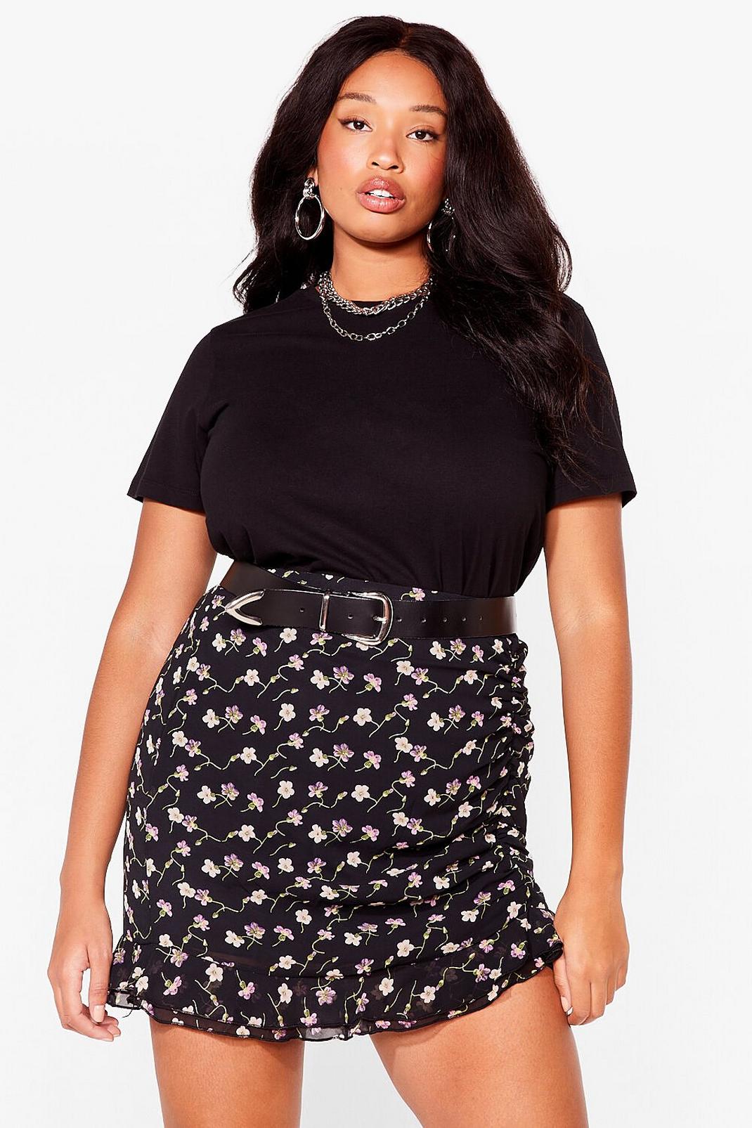 Black Plus Size Floral Ruched Mini Skirt image number 1