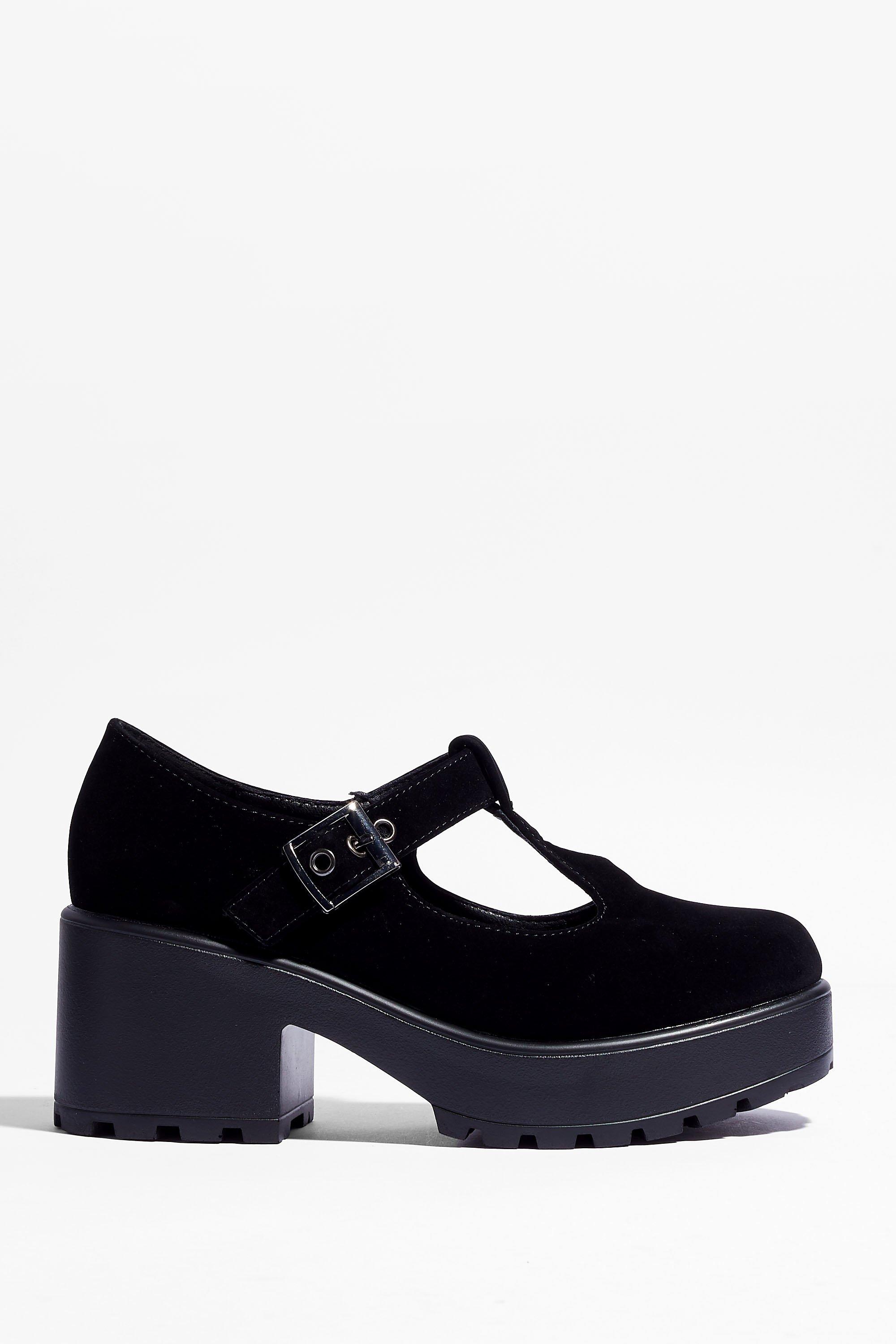 Chaussures mary jane en su dine talons pais et bride T