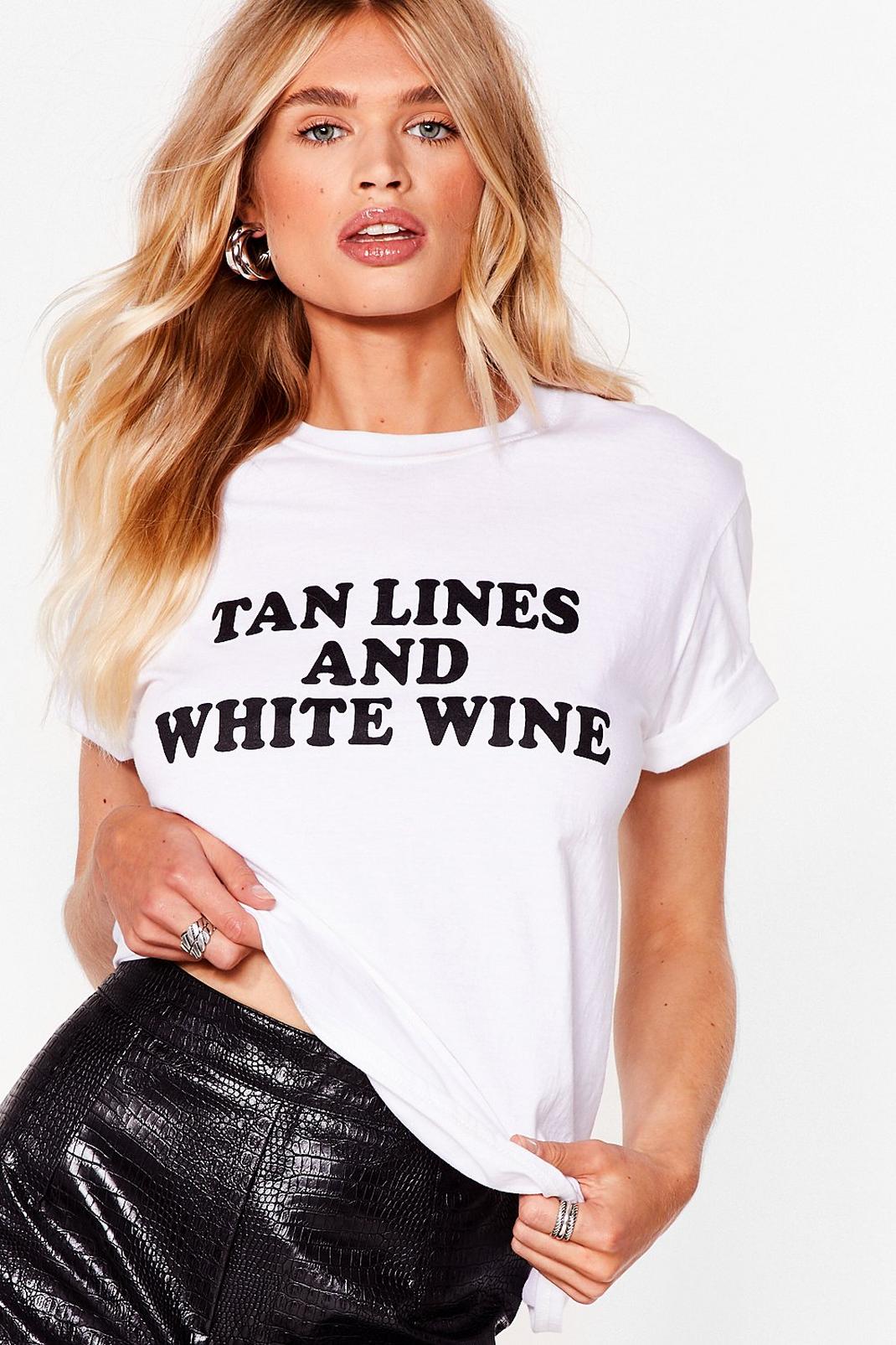 T-shirt à slogan Tan Lines and White Wines image number 1