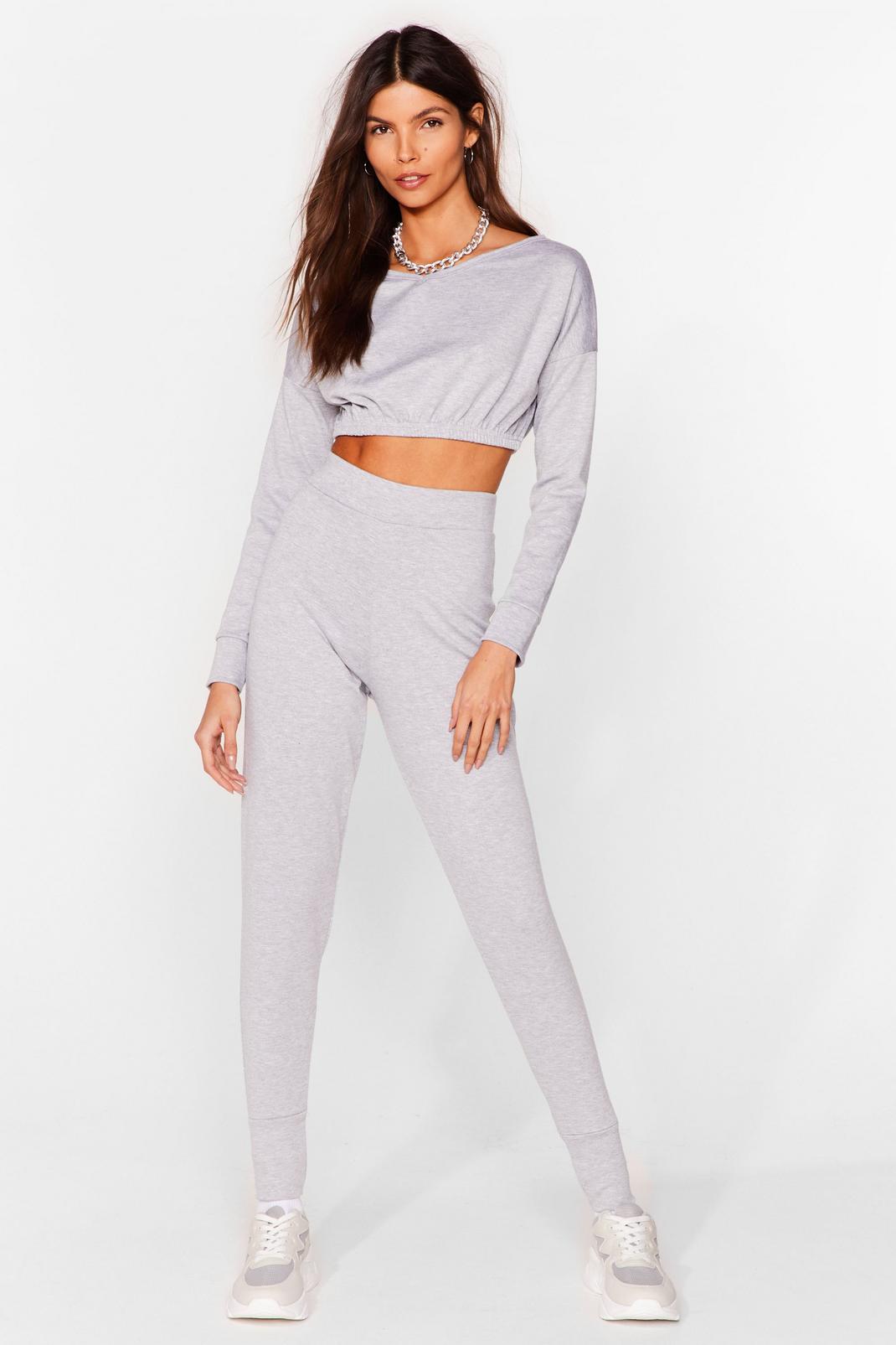 Grey Cropped Sweatshirt and Fitted Joggers Set image number 1