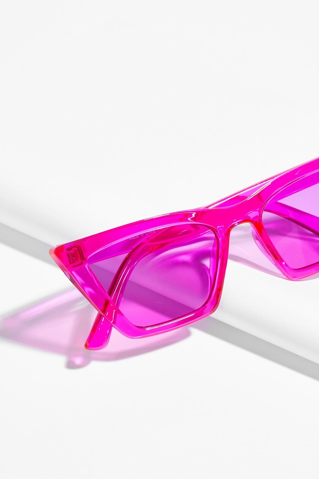 155 Pink Flat Cat Eye Sunglasses image number 2