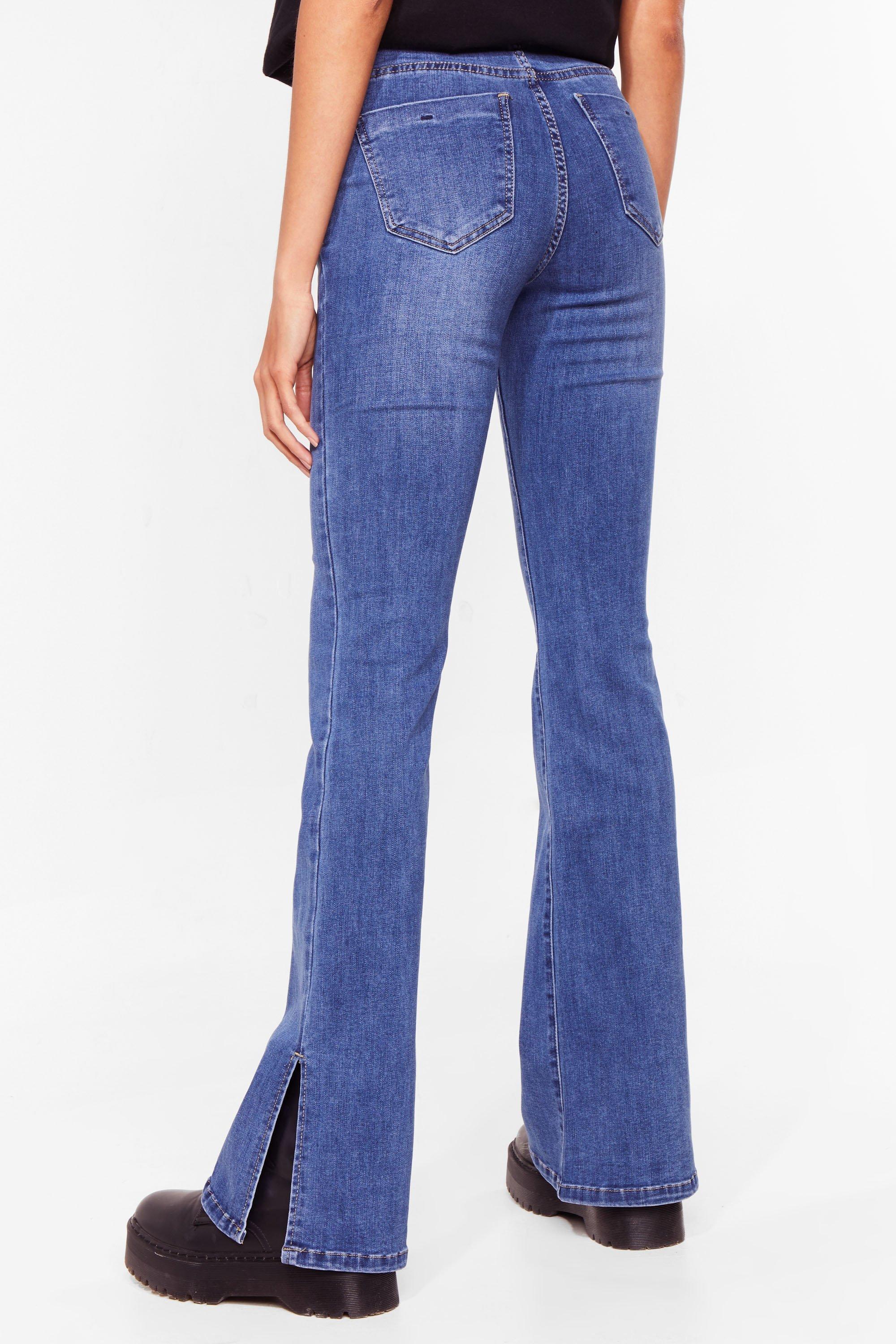 Petite Low Rise Denim Flared Jeans