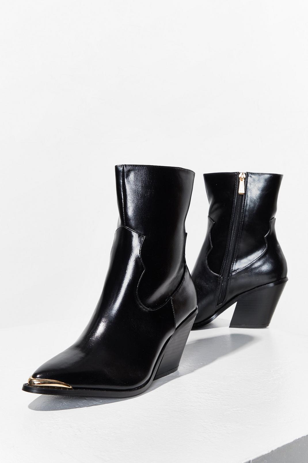Don't Have to Tip Toe Western Boots | Nasty Gal