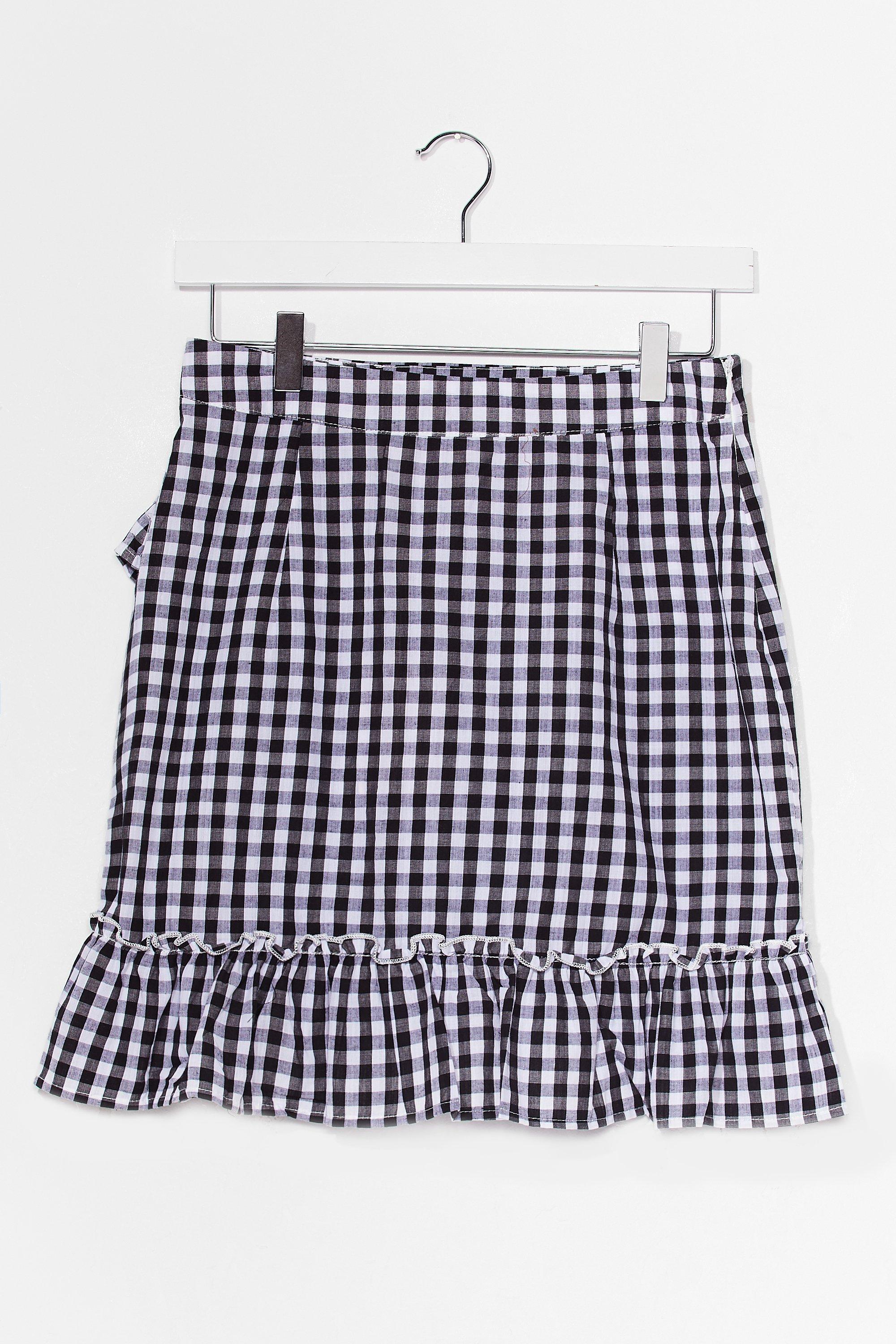 Gingham ruffle mini outlet skirt