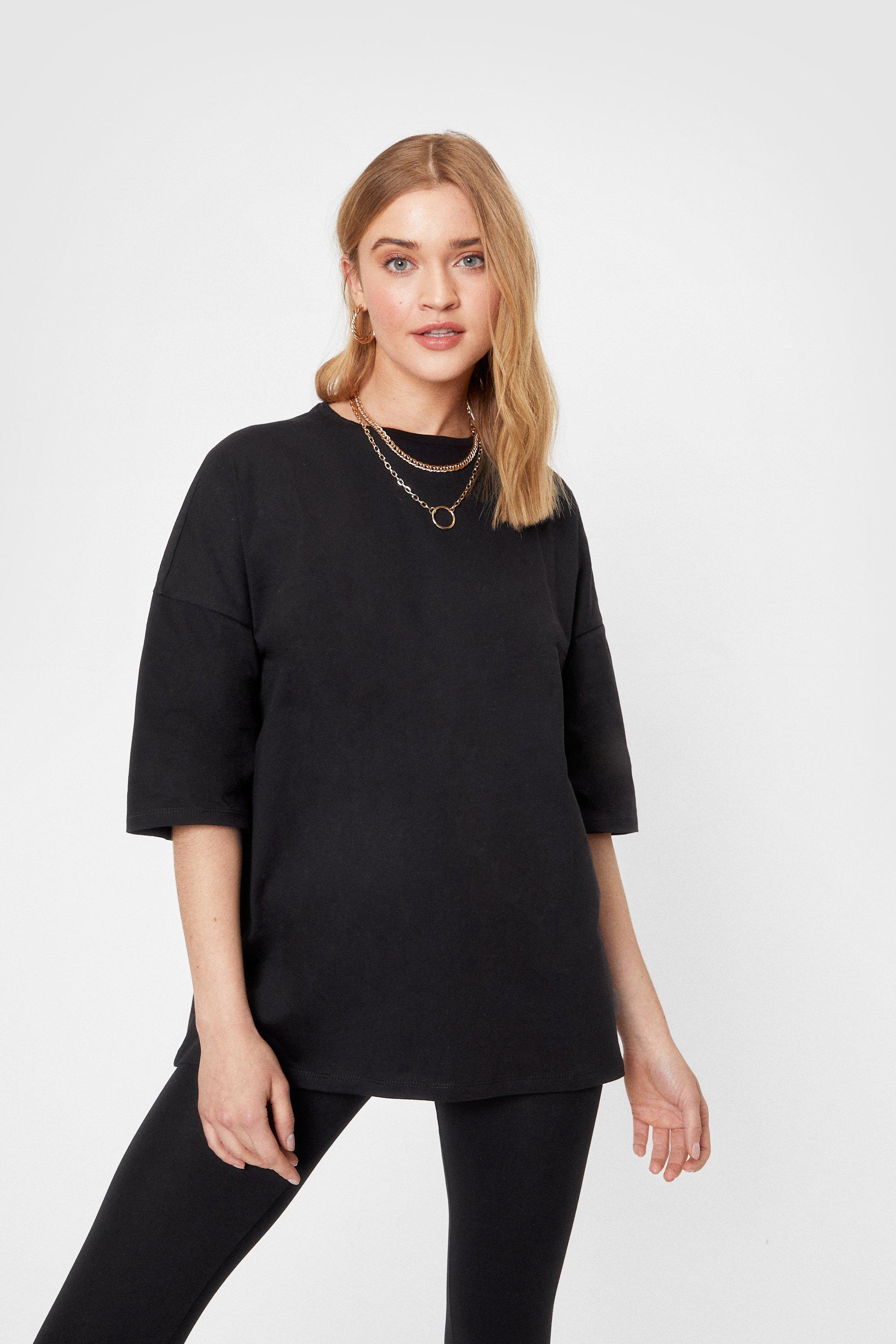 Comfy oversized T-shirt and leggings