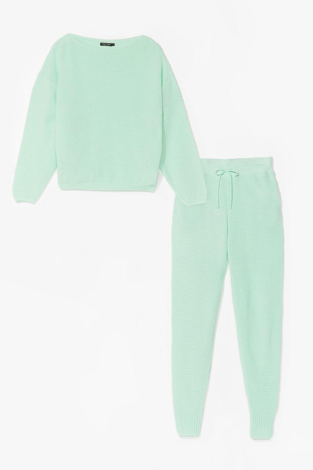 jumper jogger set