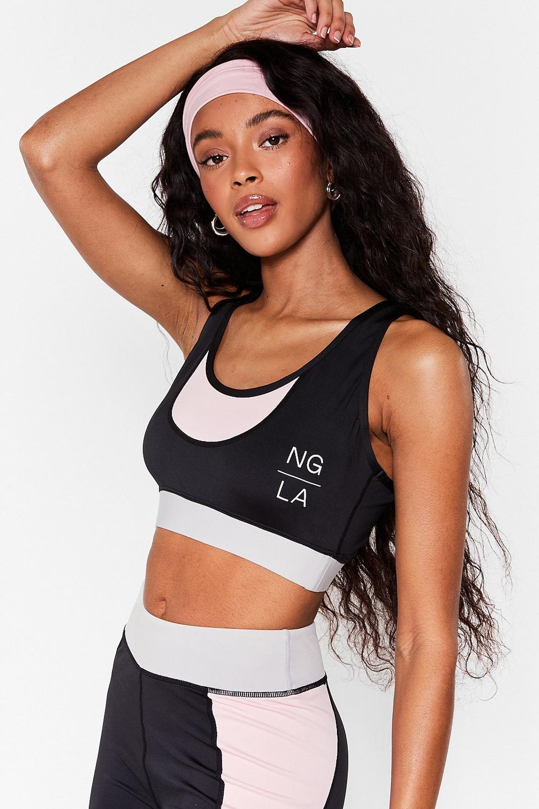 Black Move Your Feet Colorblock Workout Crop Top image number 1