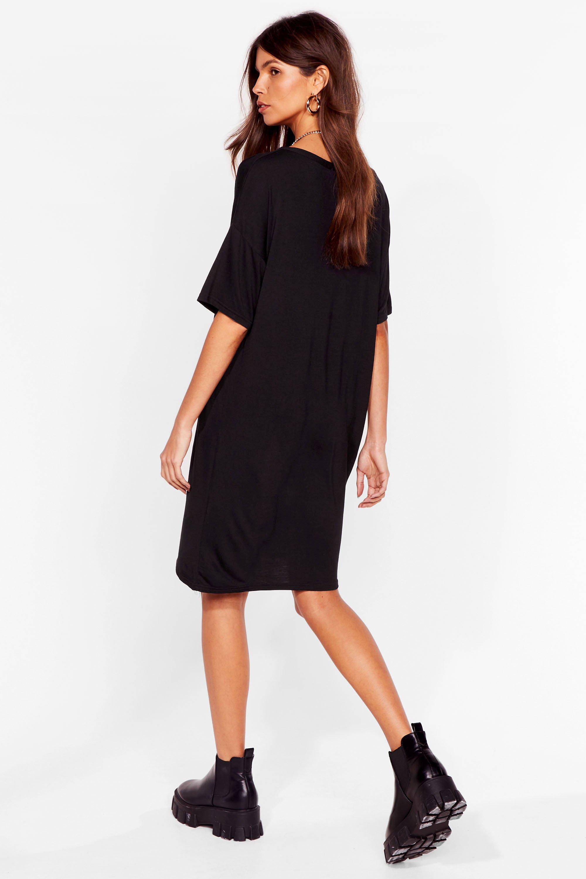 T shirt 2024 dress nasty gal