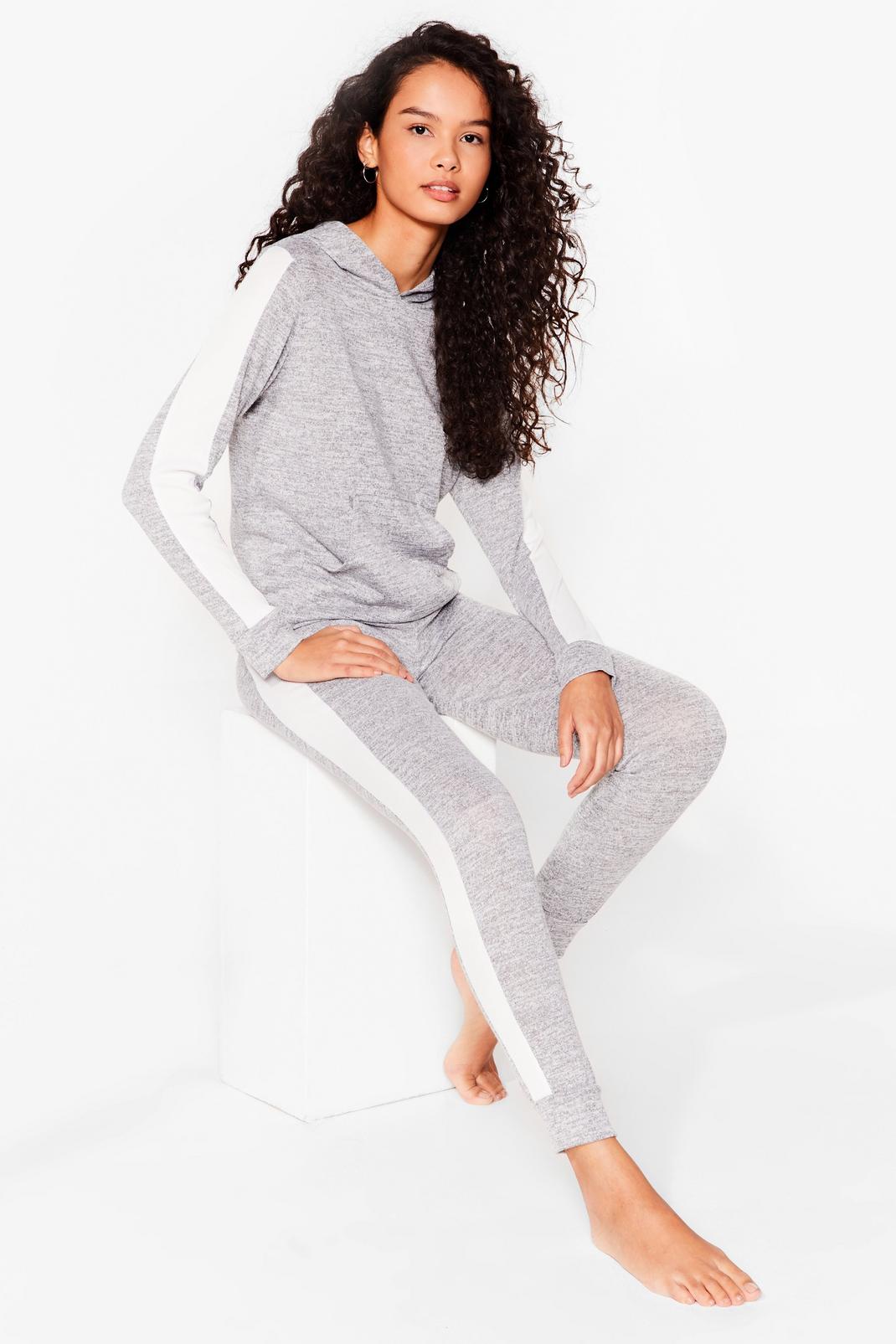 Striped Hoodie and Fitted Sweatpants Set image number 1