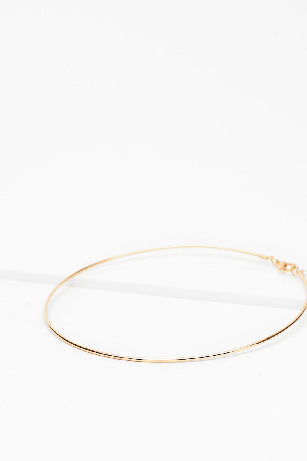 Gold Thin Delicate Circle Necklace image number 1