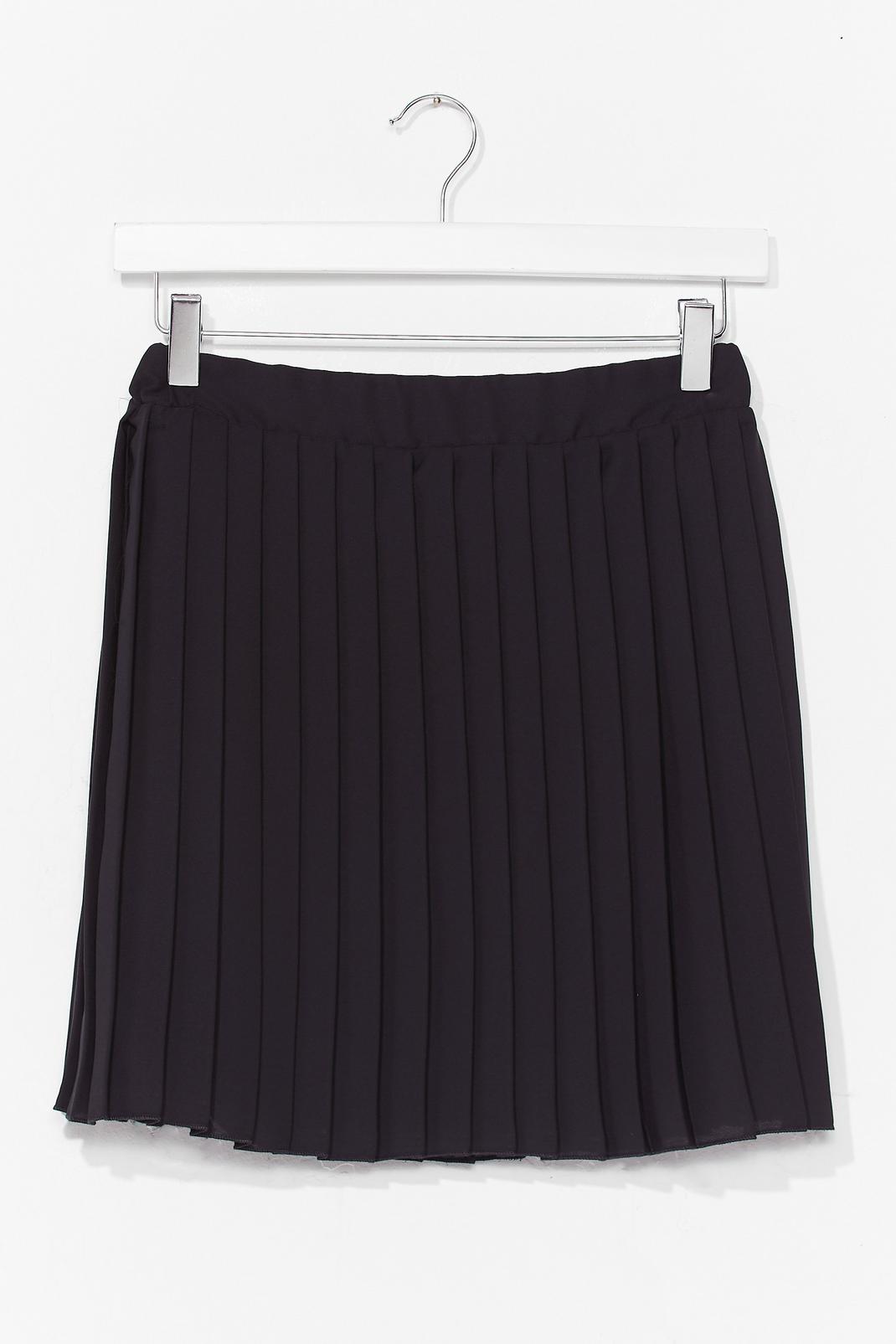 Black Pleated High Waisted Mini Skirt image number 1