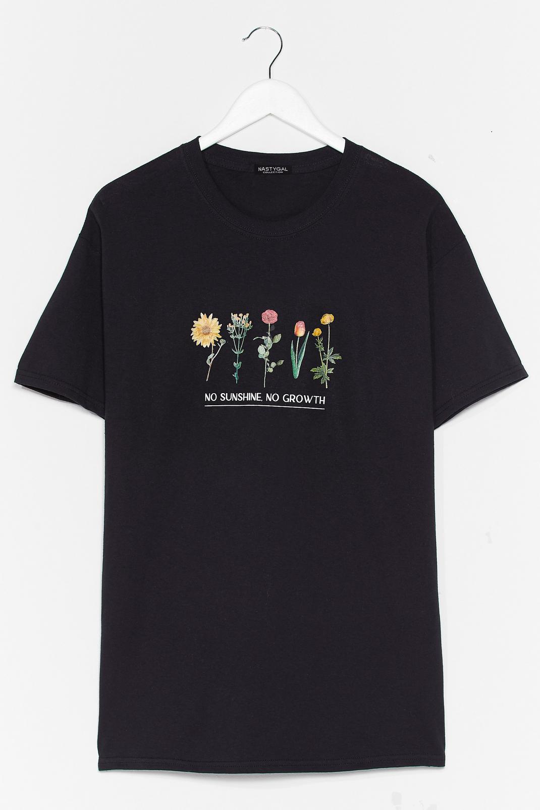 Black Plus Size Floral Graphic T-Shirt image number 1