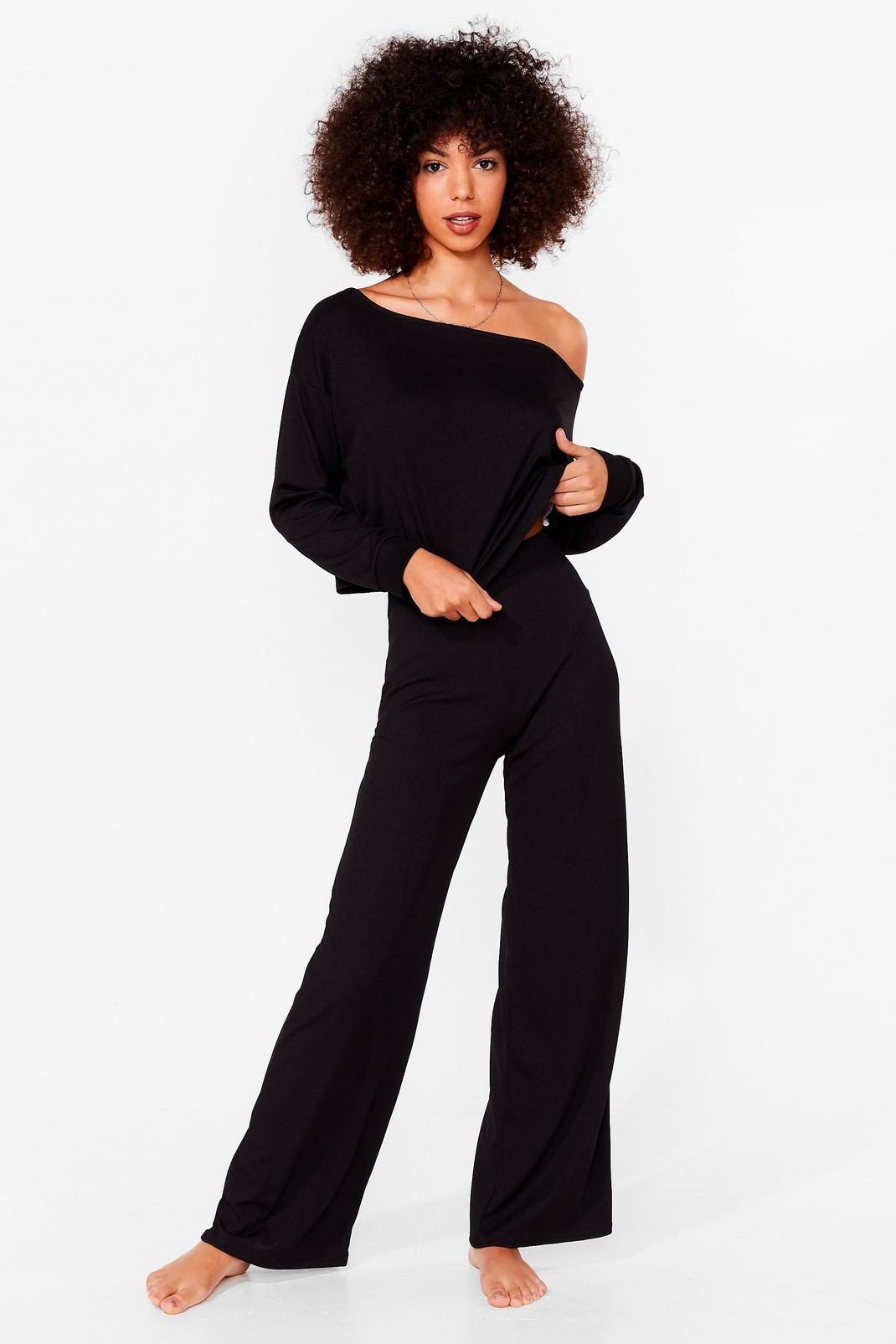 Black Off-the-Shoulder Top and Wide-Leg Trousers Pyjama Set image number 1