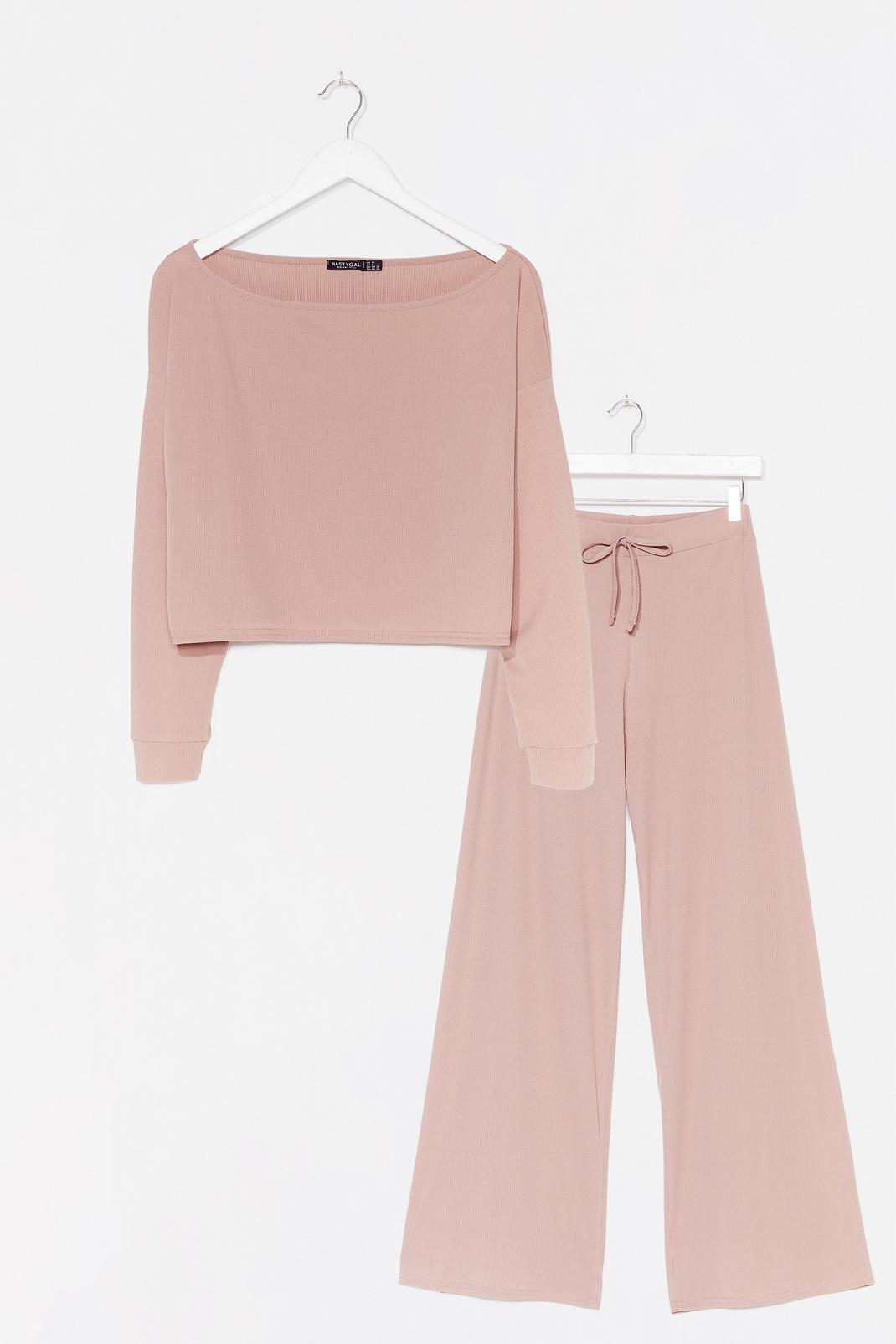 Mauve Off-the-Shoulder Top and Wide-Leg Trousers Pyjama Set image number 1