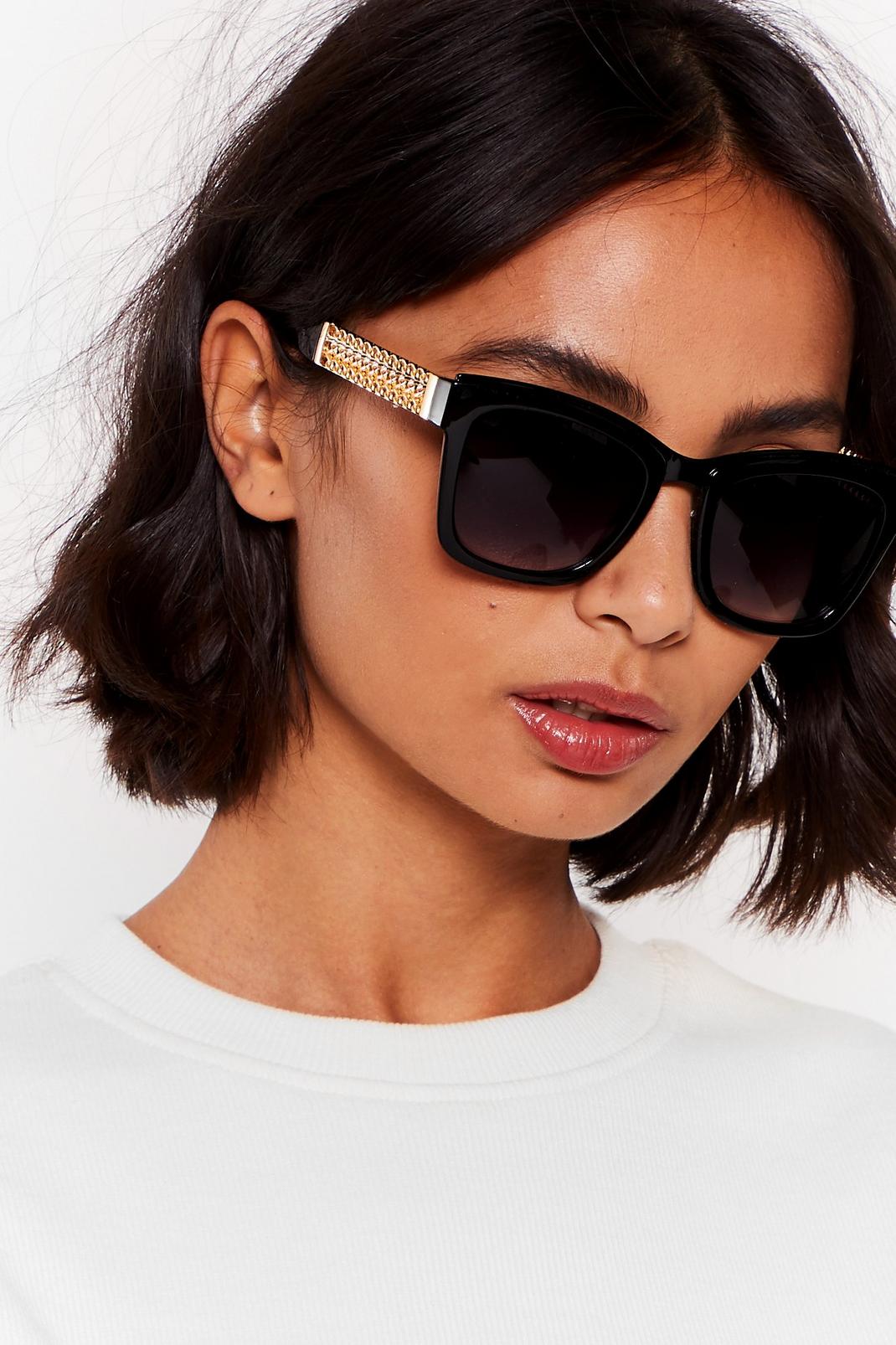 Black Square Oversized Chain Sunglasses image number 1