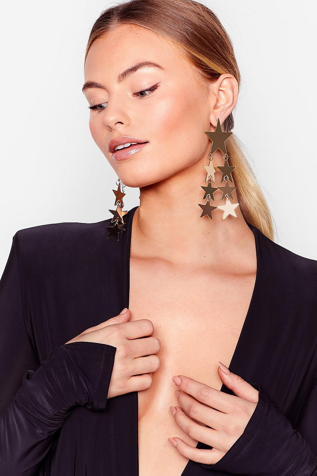 Star-t the Day Drop Earrings image number 1