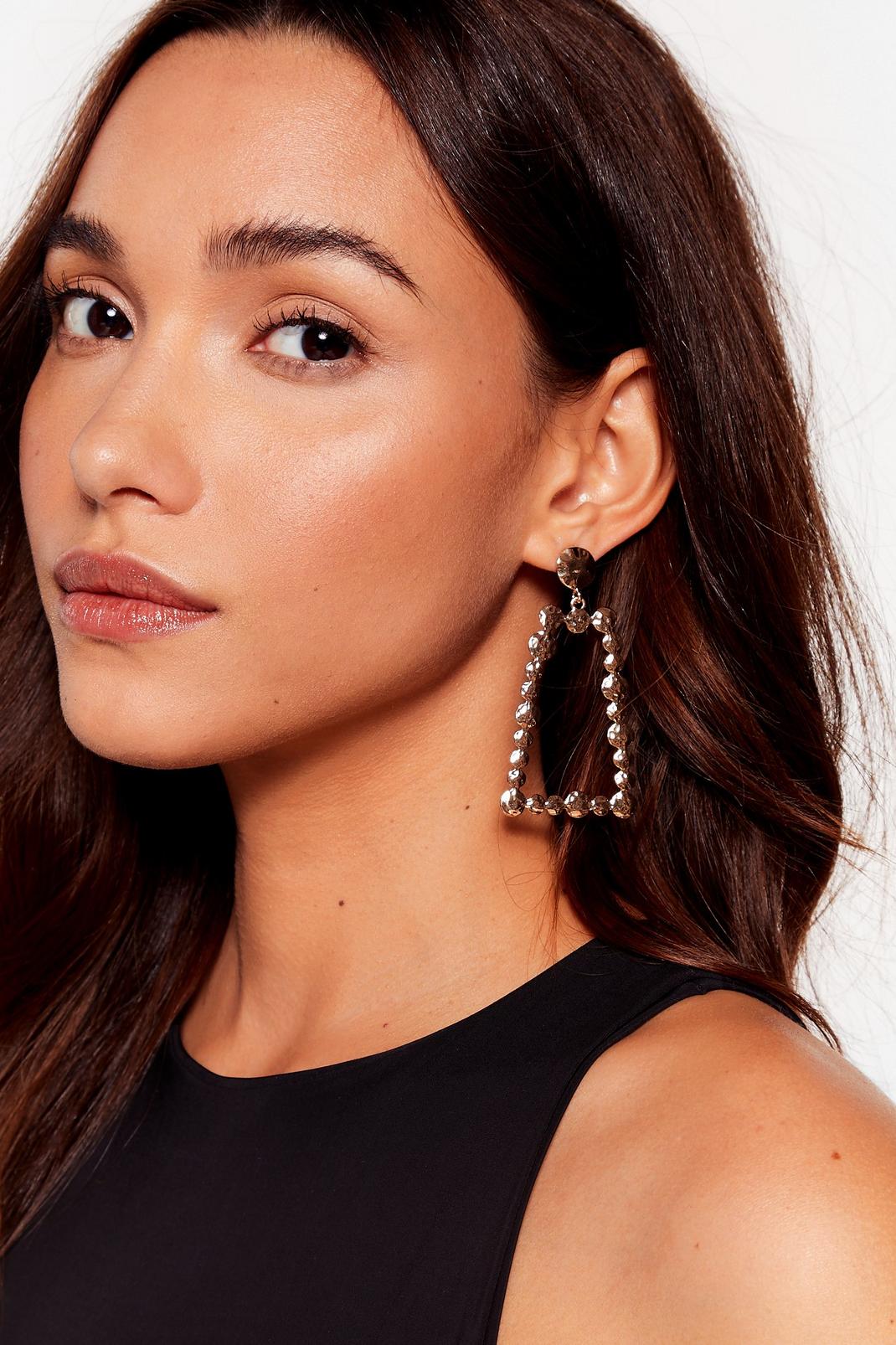 Don't Come Knocking Textured Drop Earrings image number 1