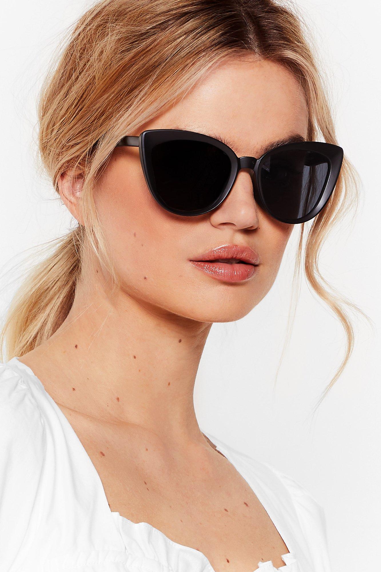 Lunettes De Soleil Yeux De Chat Oversize Nasty Gal