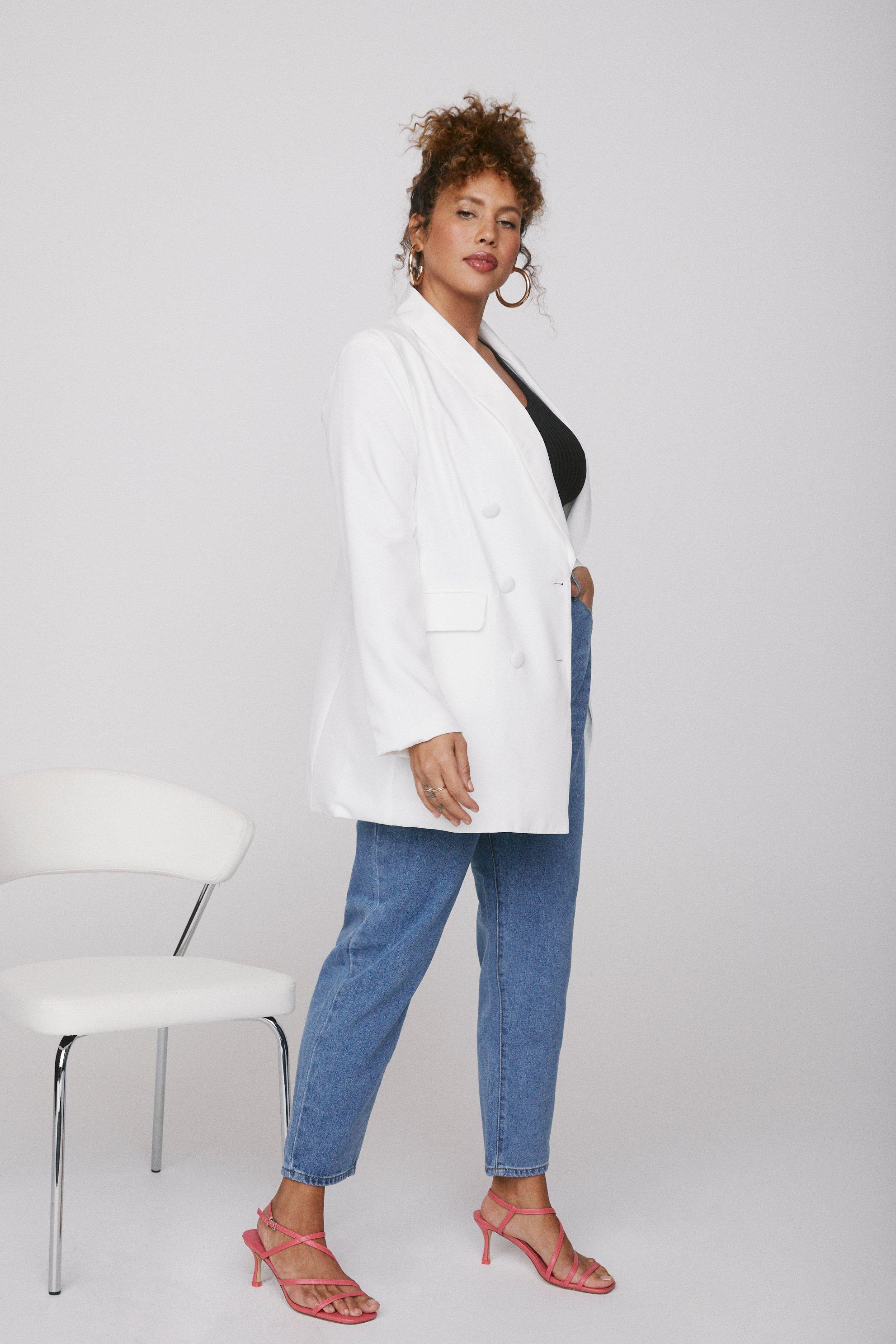 Curve blazer store