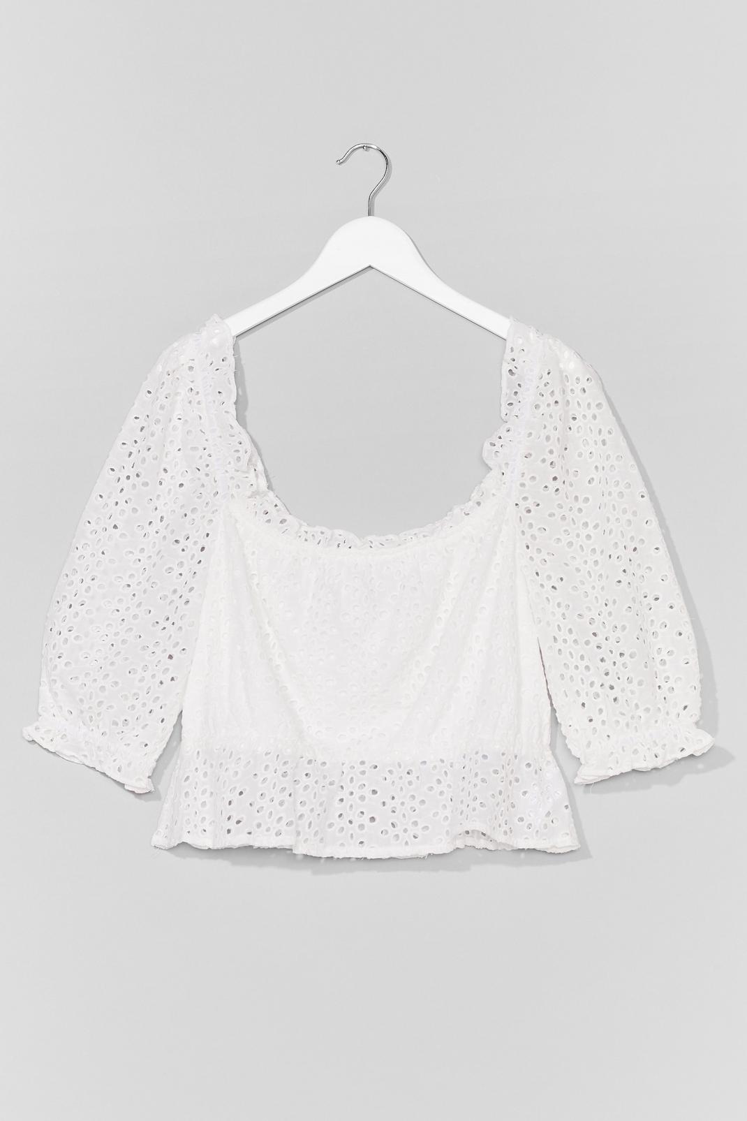 Grande taille - Blouse en broderie anglaise à manches bouffantes Good Morning Baby image number 1