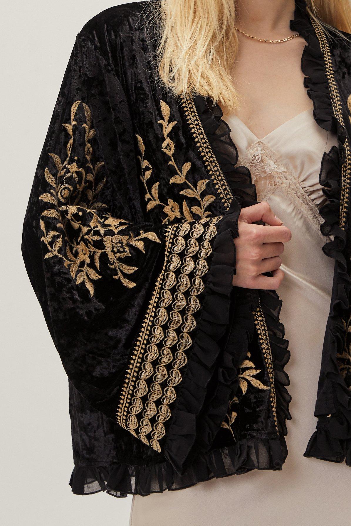 Velvet embroidered outlet jacket womens