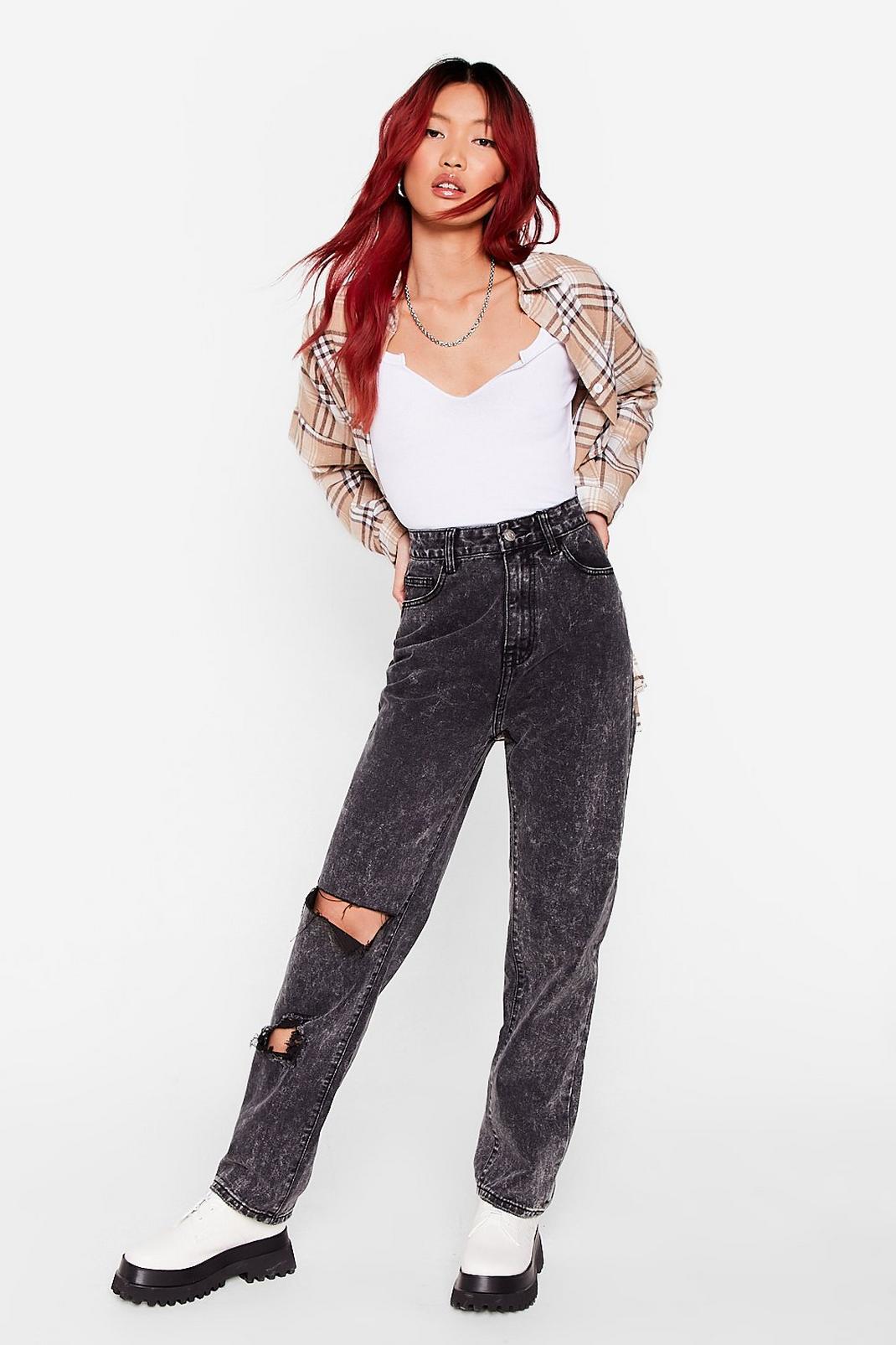 Washed black Relaxed Fit Acid Wash Distressed Jeans image number 1