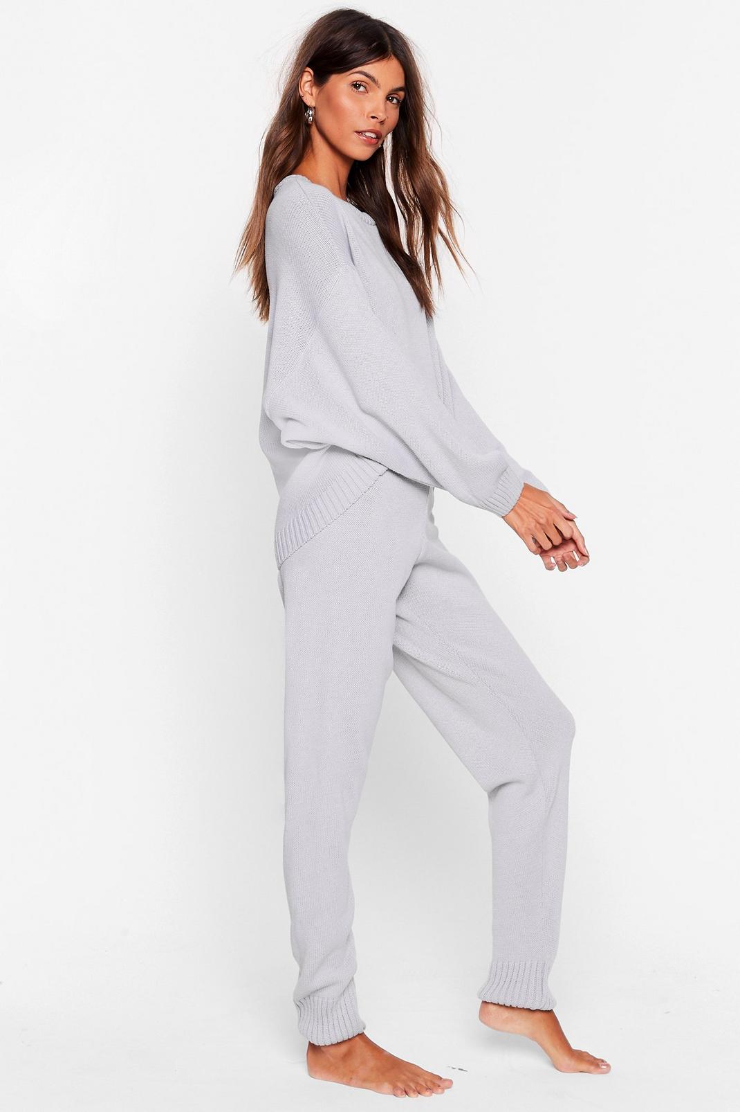 womens joggers and jumper set