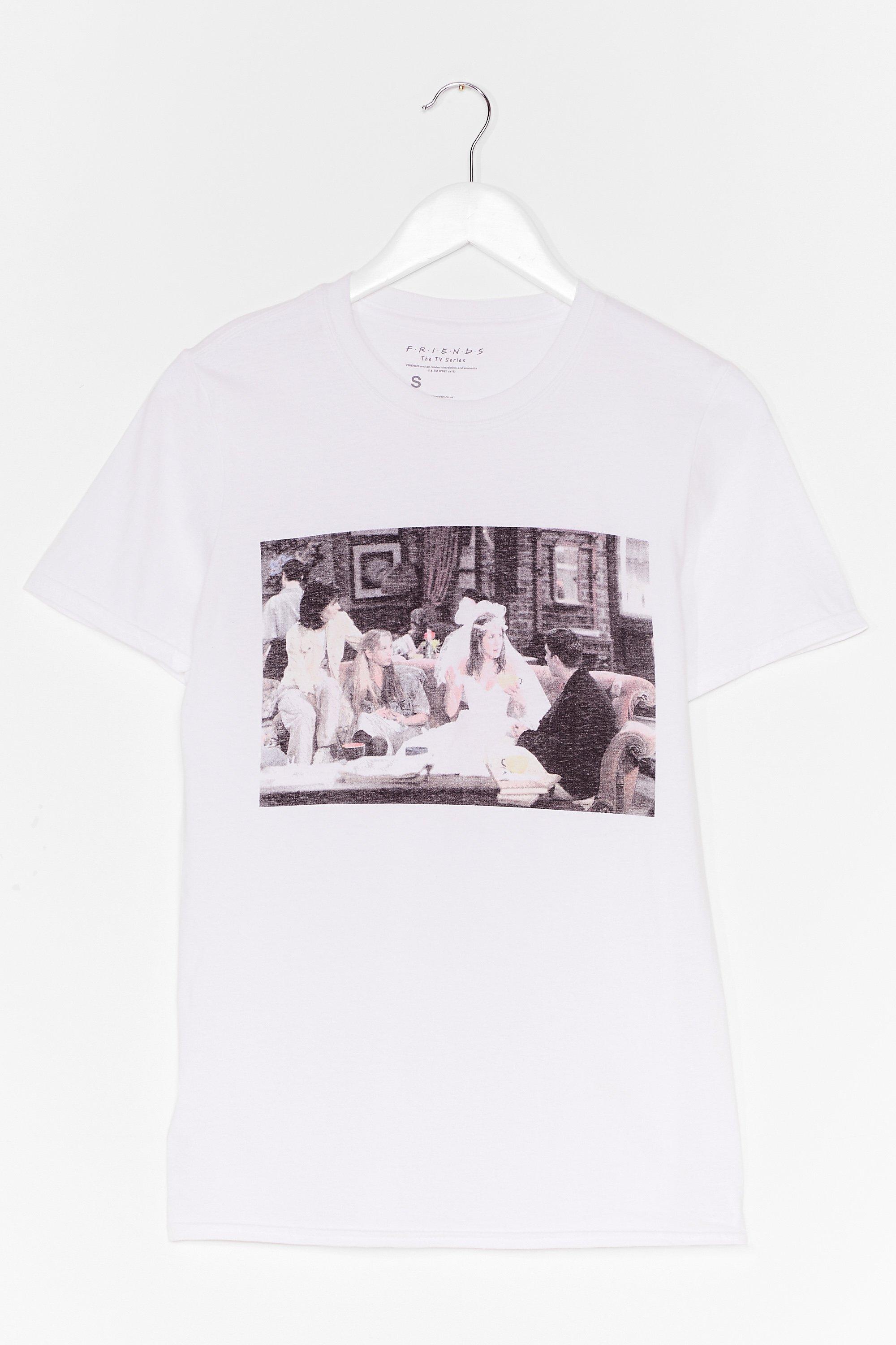 friends graphic tee