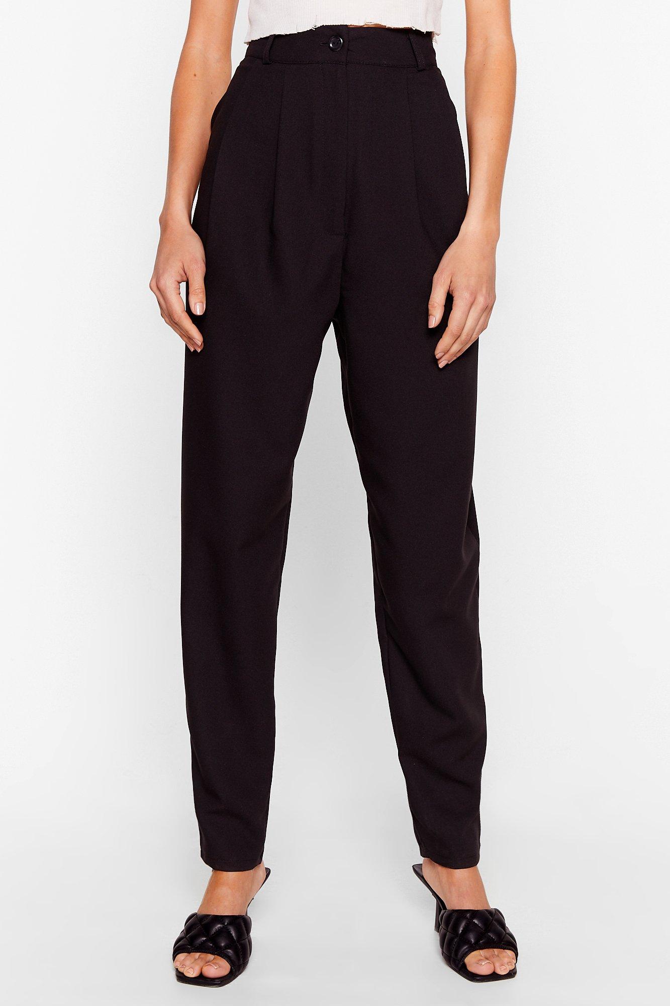 Pleated best sale tapered pants