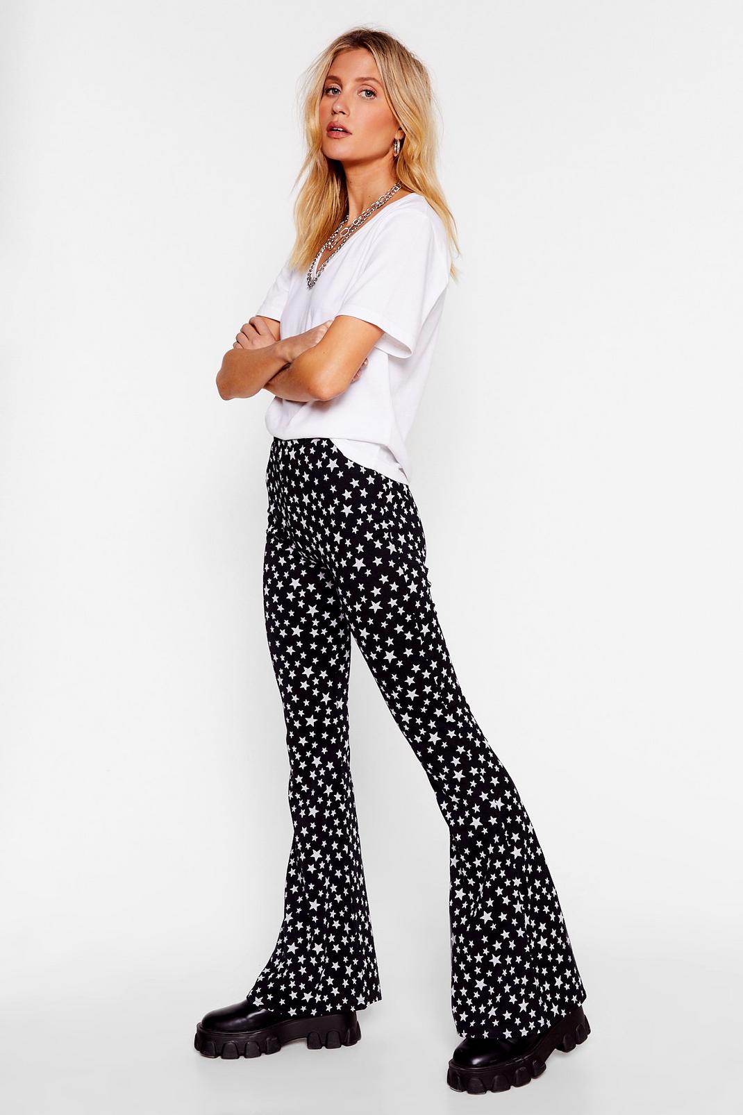 105 Star Print High Waisted Flared Pants image number 2